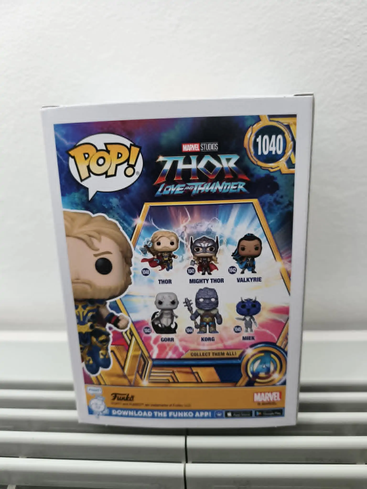 Thor: Love & Thunder POP! Vinylová Figurka Thor 9 cm fotografii produktu