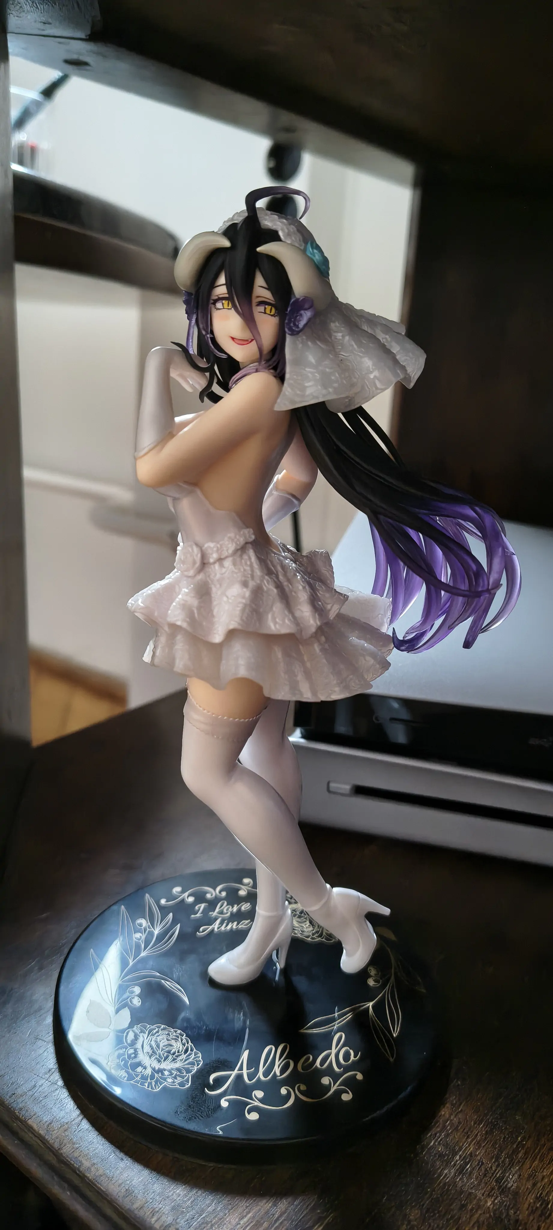 Overlord Coreful PVC Soška Albedo Wedding Ver. 18 cm fotografii produktu