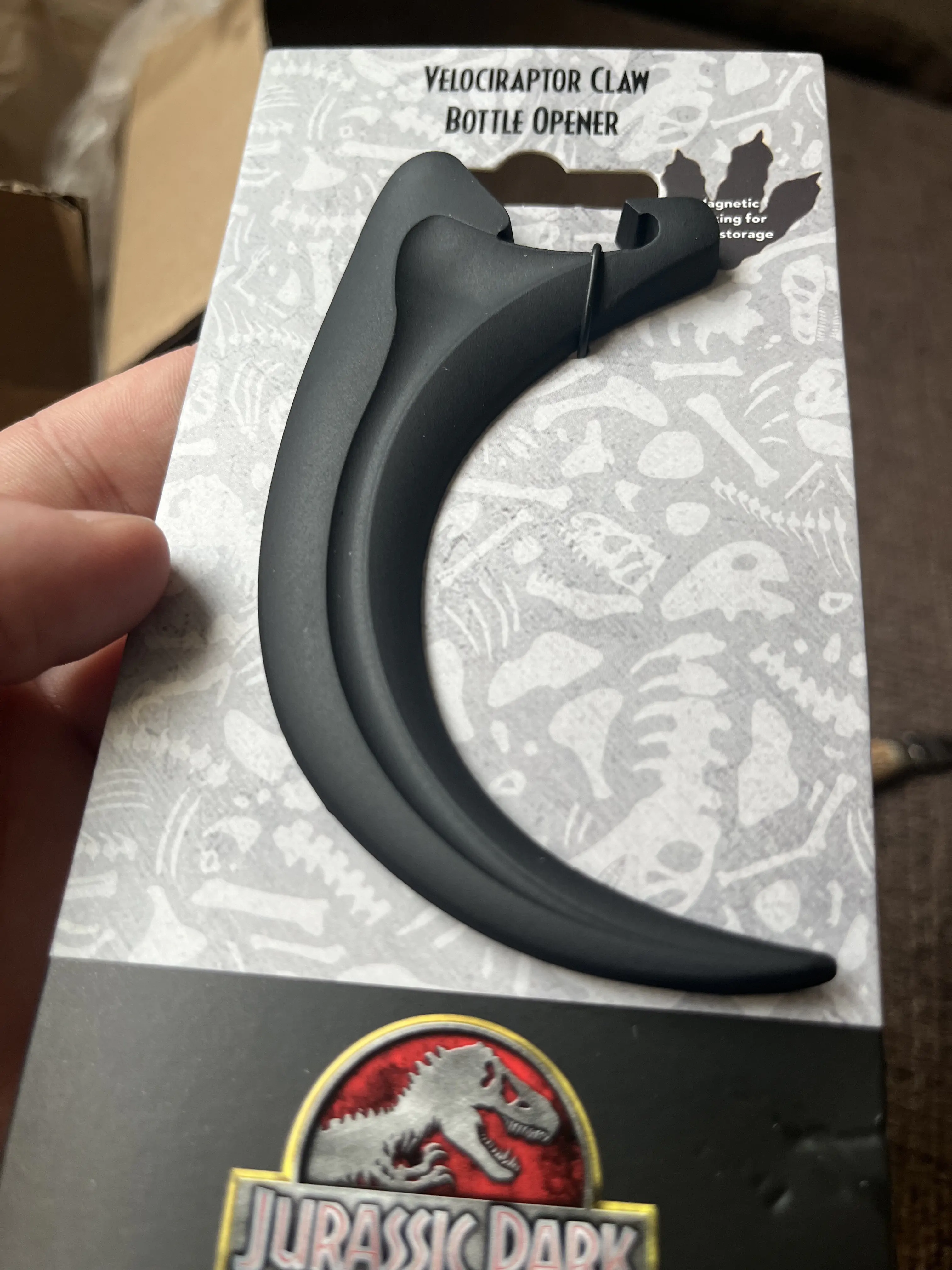 Otvírák na lahve Jurský park Velociraptor Dráp fotografii produktu