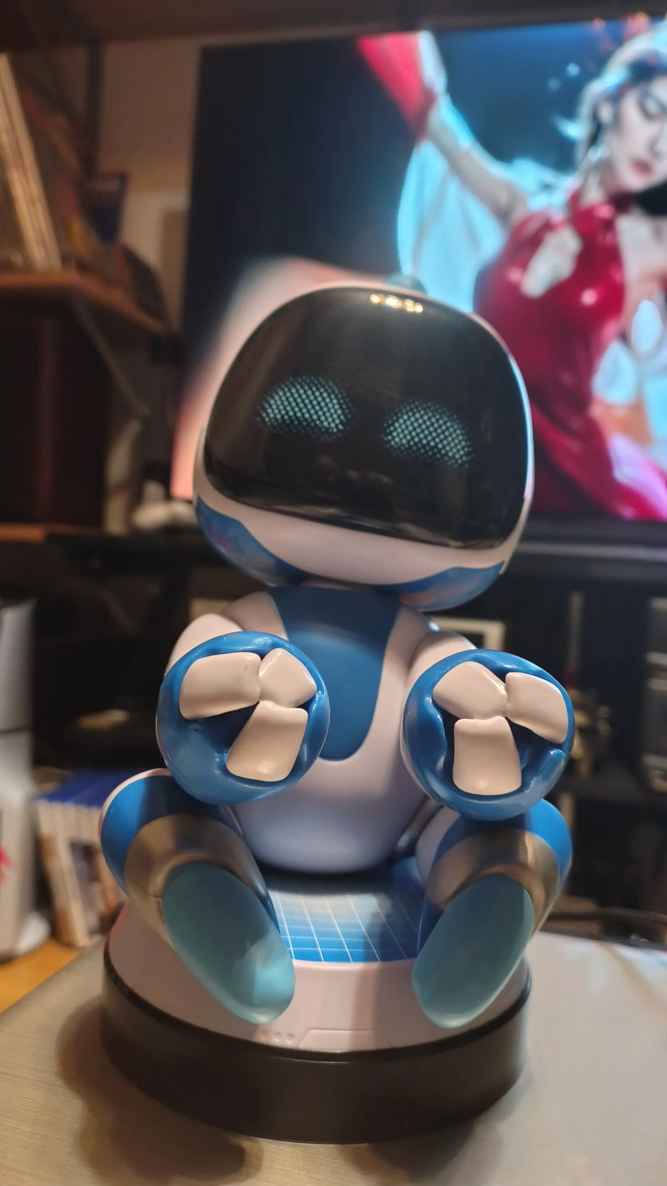 Sony Astro Bot Cable Guys držák na ovladač a stojánek na telefon fotografii produktu