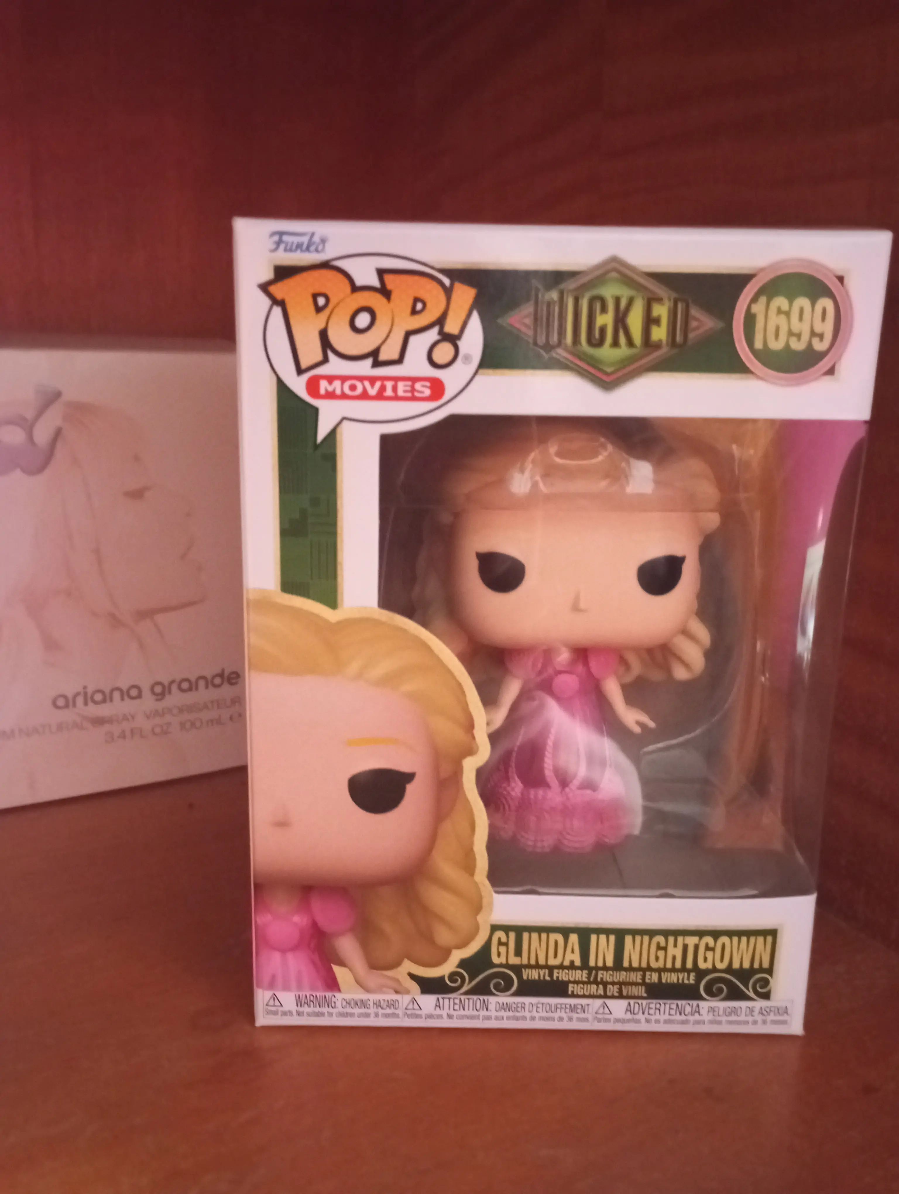 Funko POP figurka Wicked Glinda v noční košili fotografii produktu