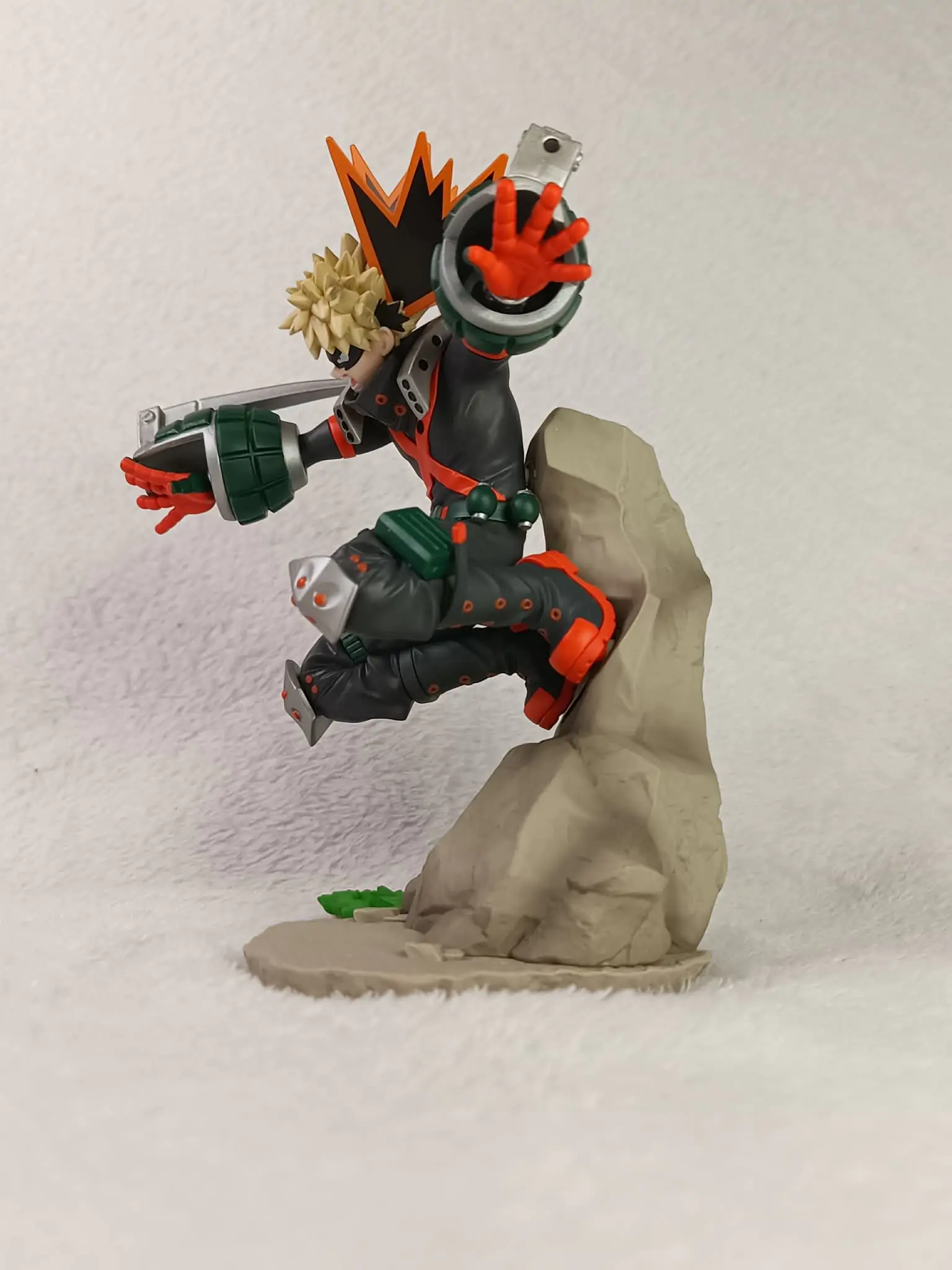 My Hero Academia: You´re Next Xross Link Anime PVC soška Katsuki Bakugo 18 cm fotografii produktu