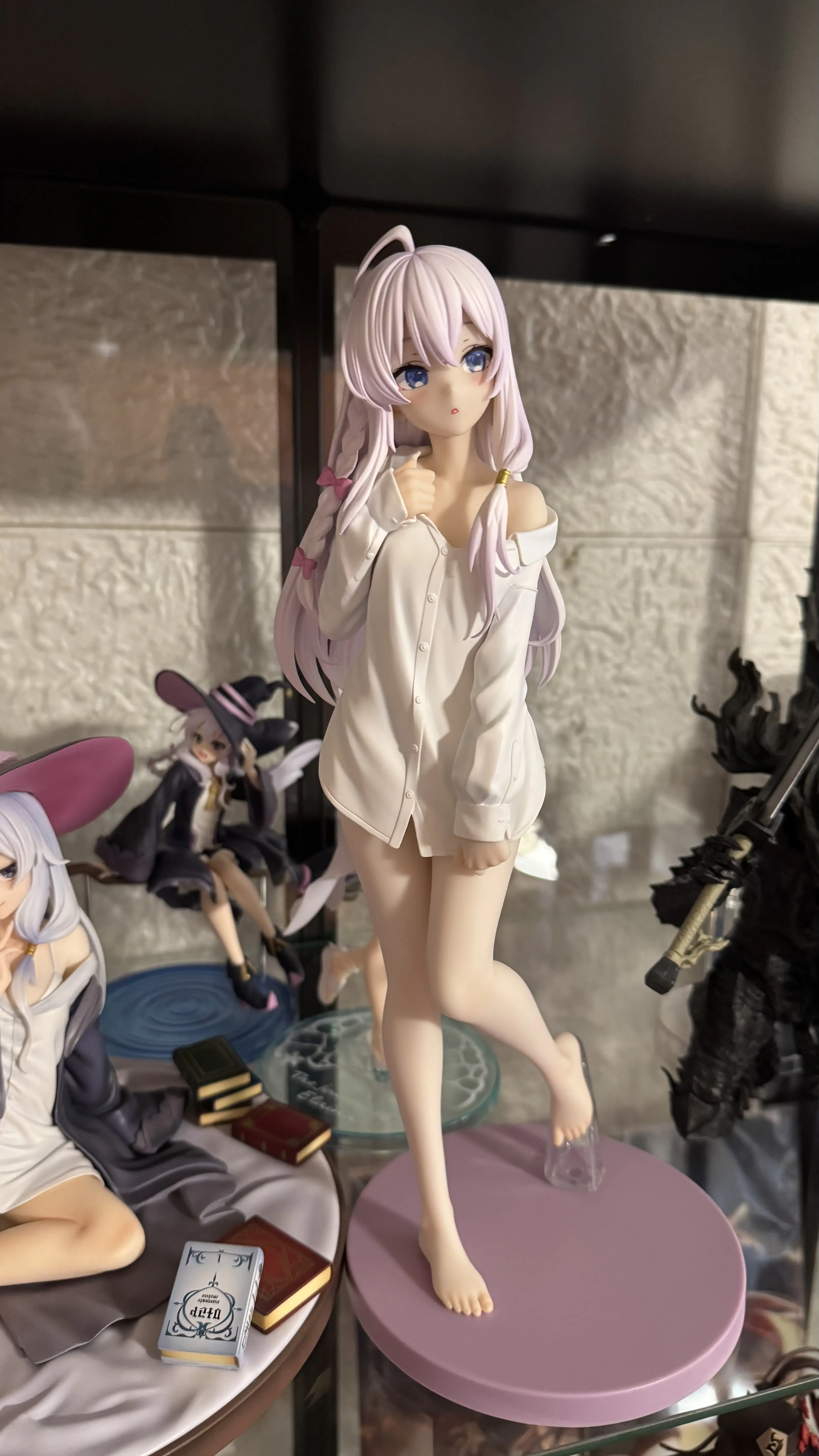 Wandering Witch: The Journey of Elaina Tenitol Tall PVC Socha Elainy Shirt Ver. 30 cm fotografii produktu