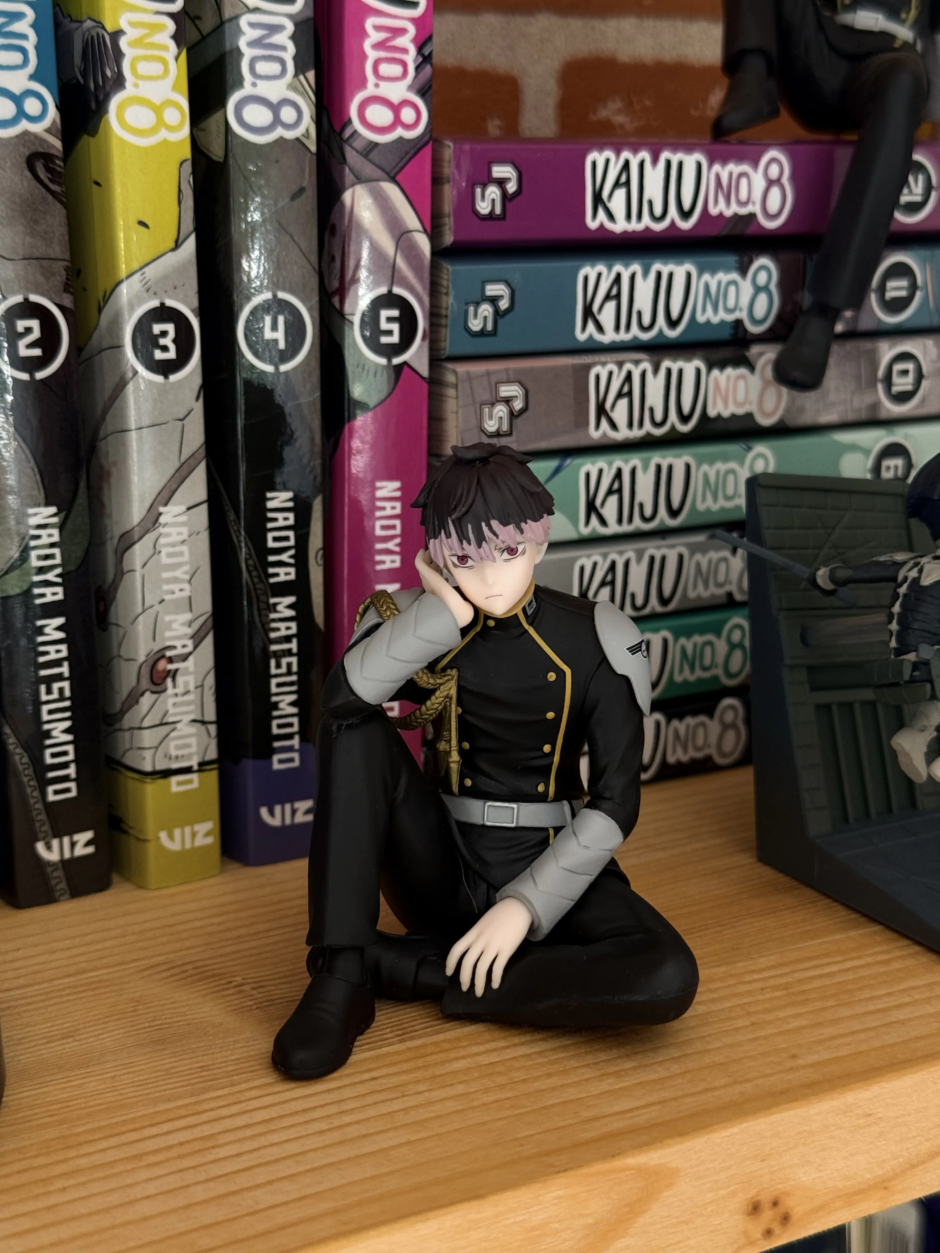 Kaiju No. 8 PM Usazená PVC Socha Gen Narumi 15 cm fotografii produktu