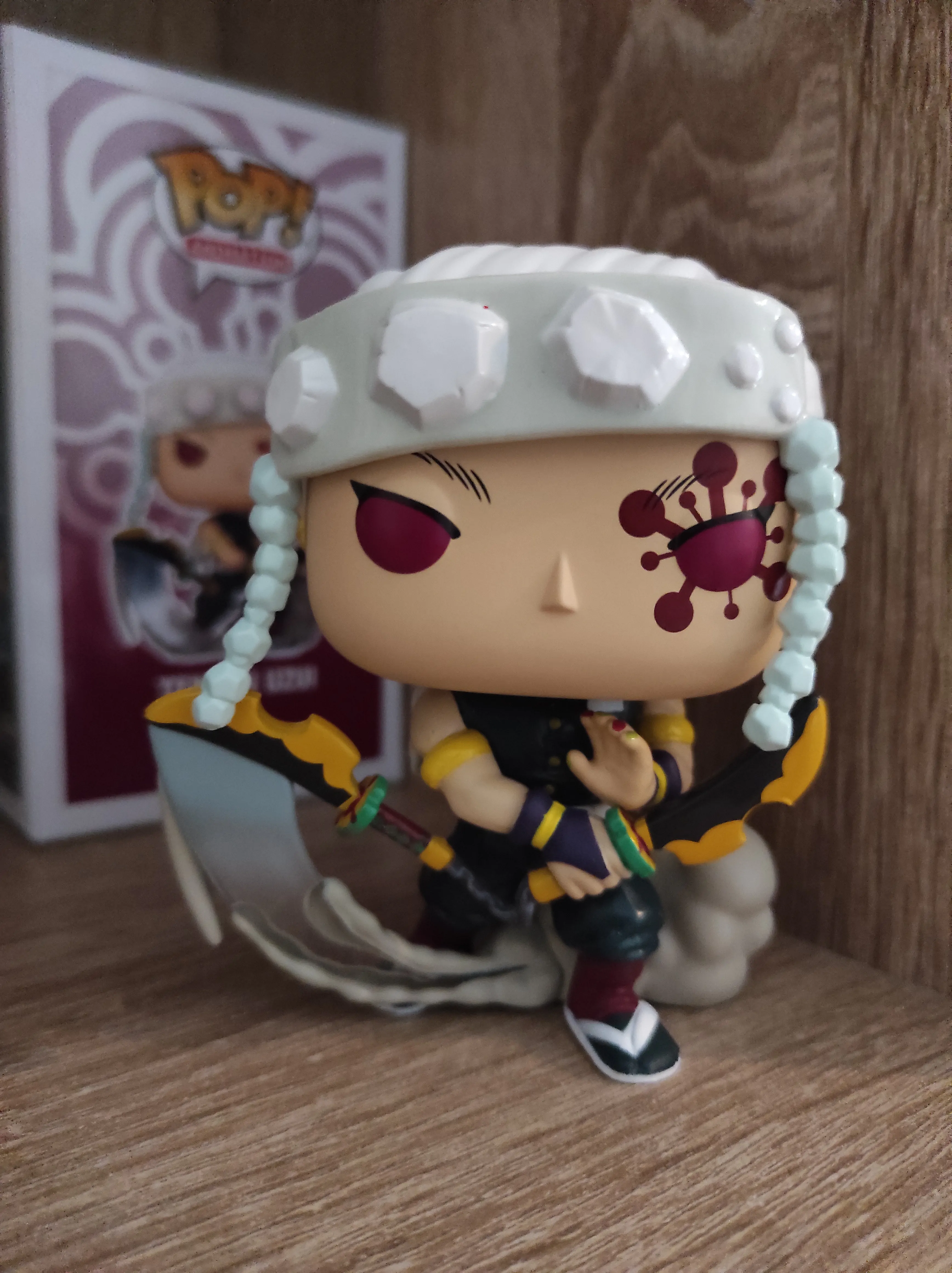 POP figurka Demon Slayer Kimetsu no Yaiba Tengen Uzui fotografii produktu