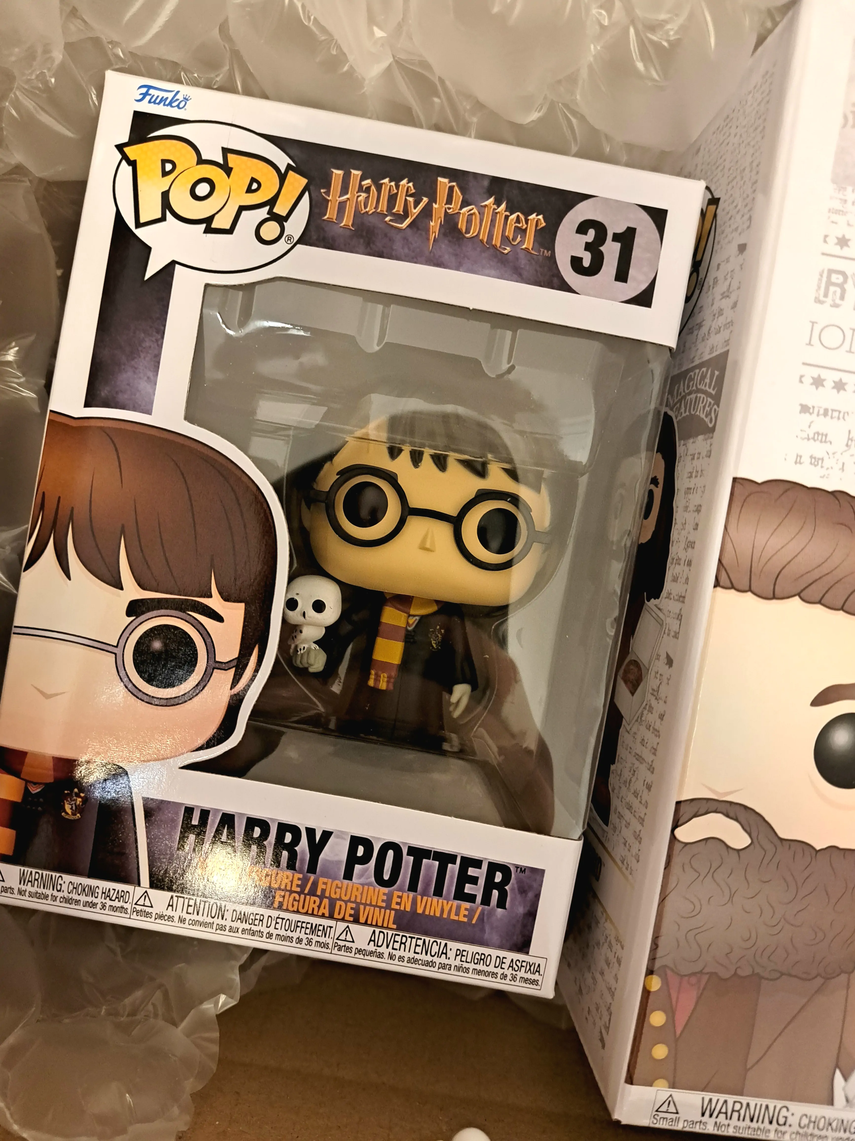 Harry Potter POP! Movies vinylová figurka Harry s Hedvikou 9 cm fotografii produktu