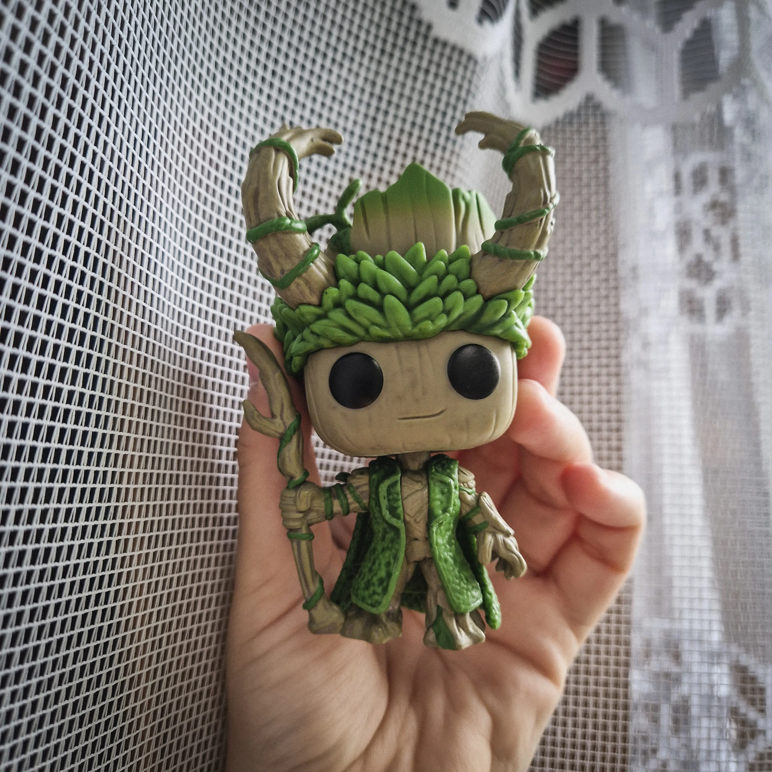 Funko POP figurka Marvel We Are Groot - Groot jako Loki fotografii produktu