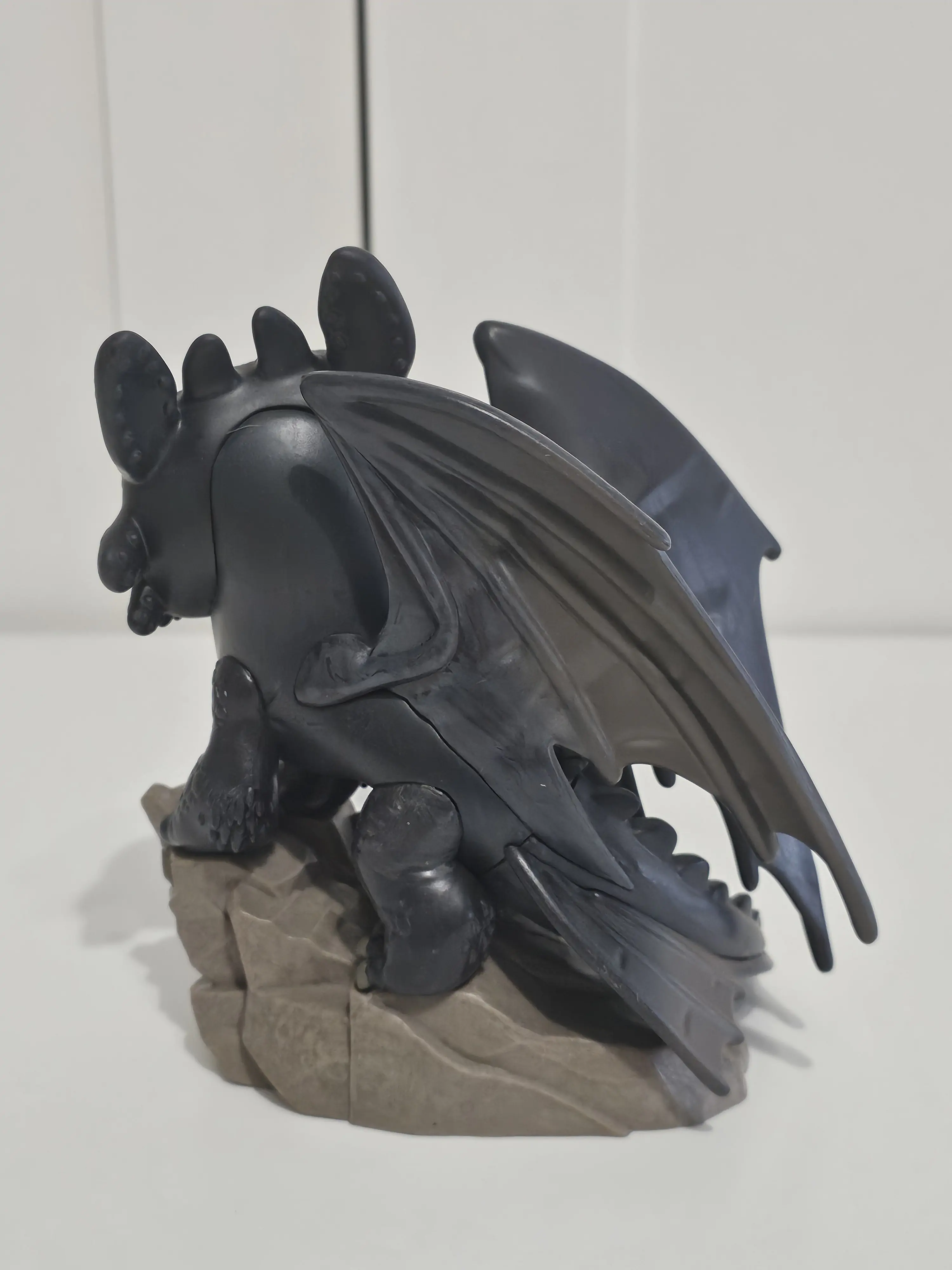 How to Train Your Dragon LAM Funko POP! Deluxe vinylová figurka Toothless 16 cm fotografii produktu