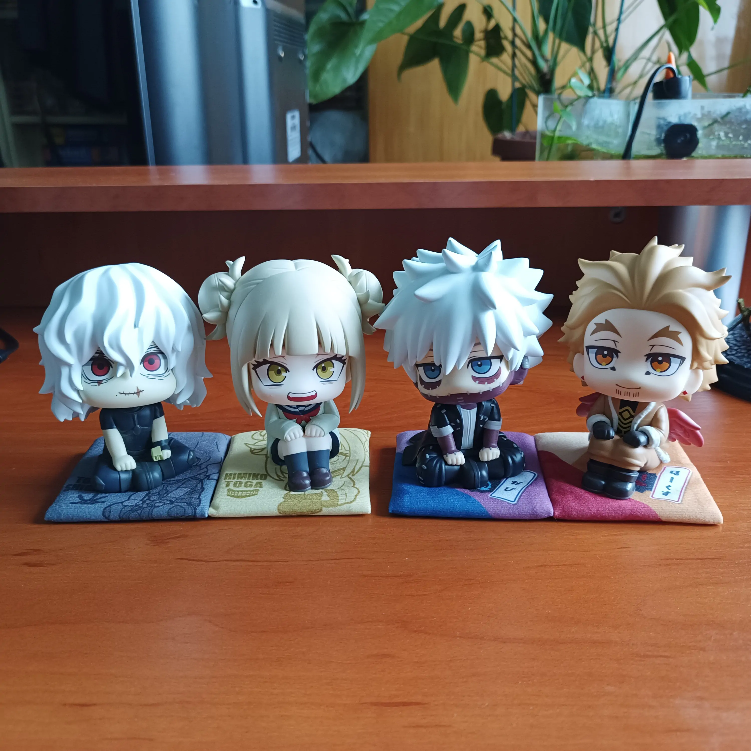 My Hero Academia Look Up PVC Soška Hawks & Dabi 11 cm (s dárkem) fotografii produktu