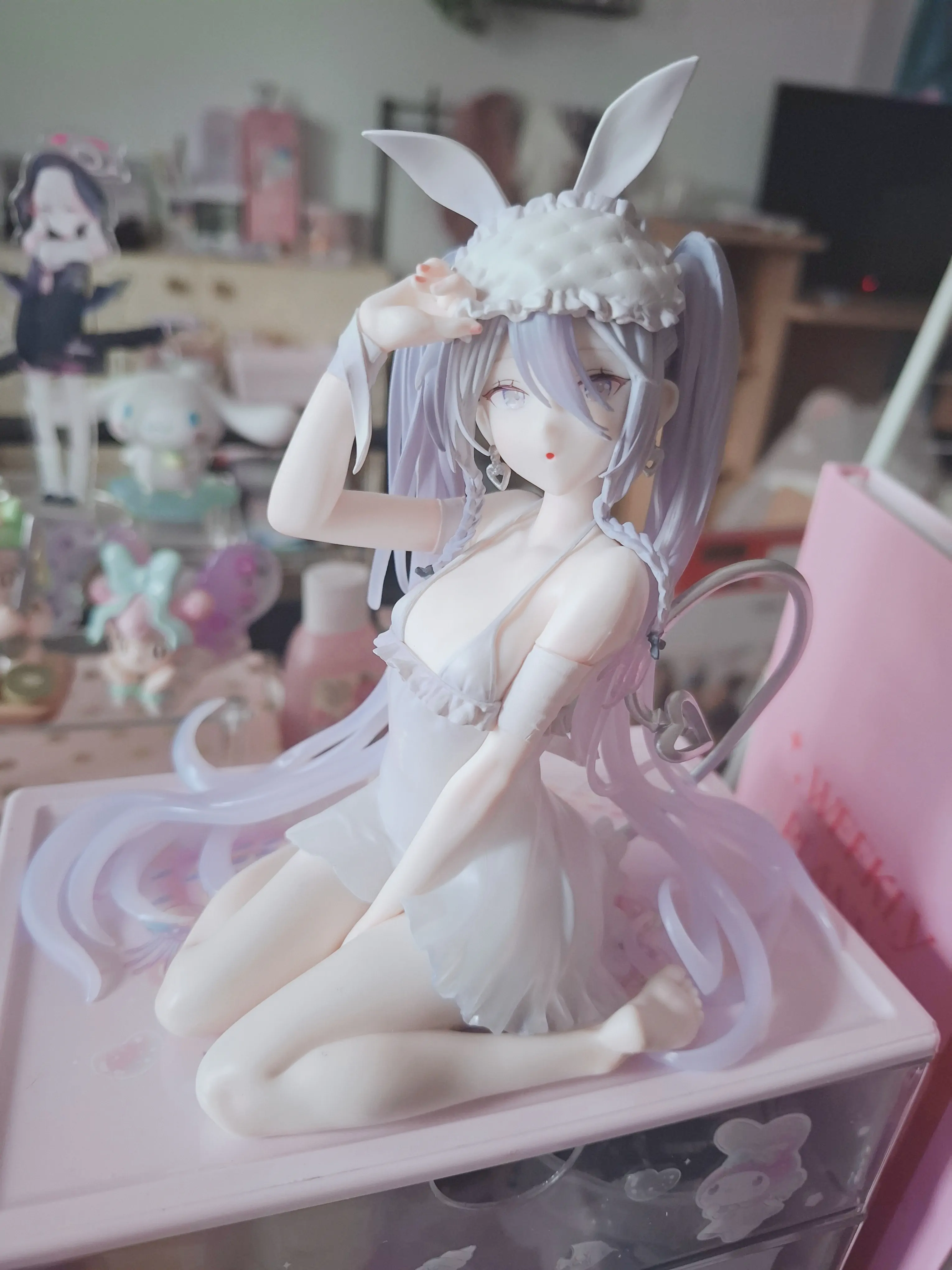 Rurudo - Rurudo Sleepy Bunny figurka 13 cm fotografii produktu