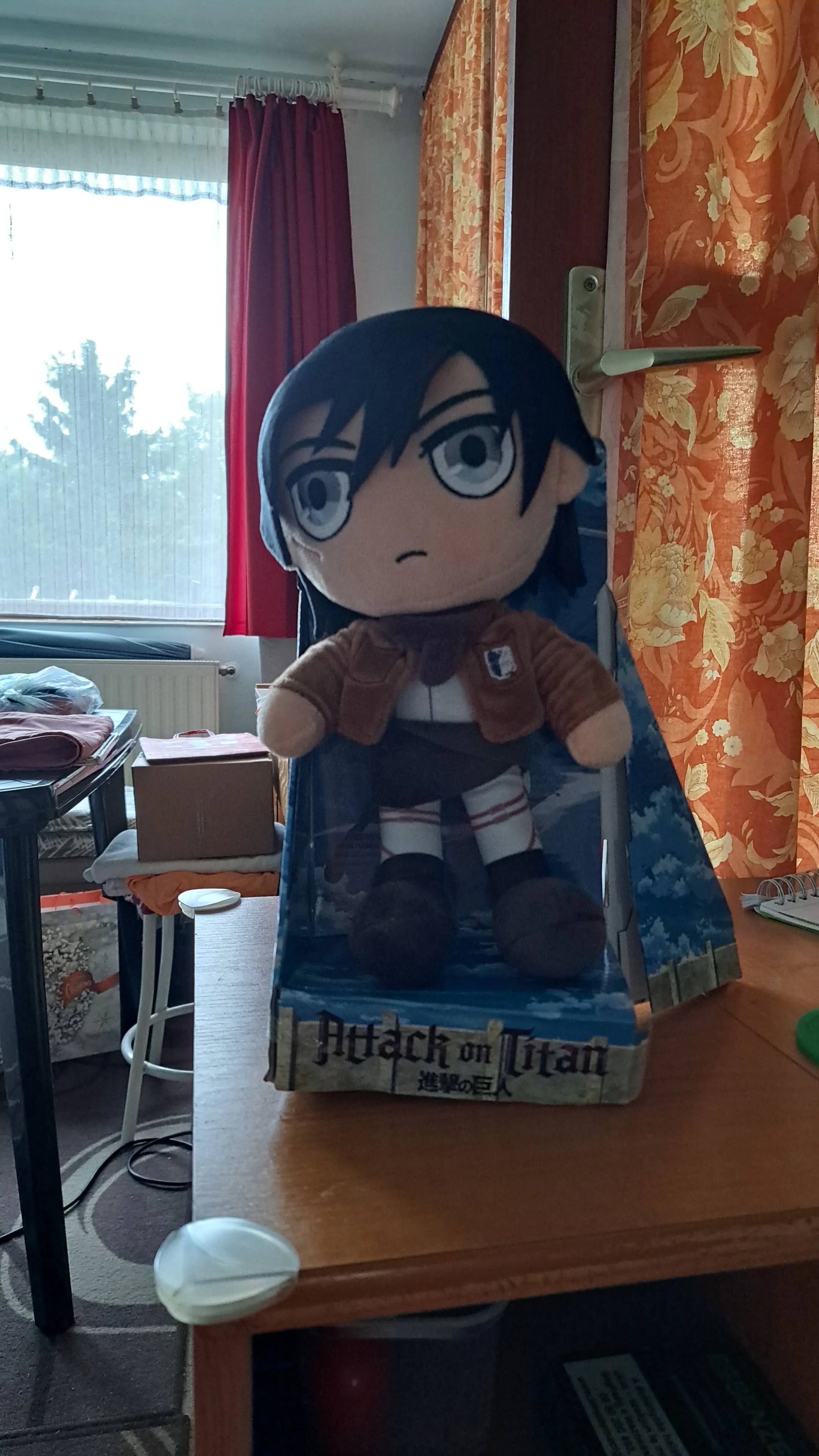 Attack on Titan plyšová hračka Mikasa 27 cm fotografii produktu