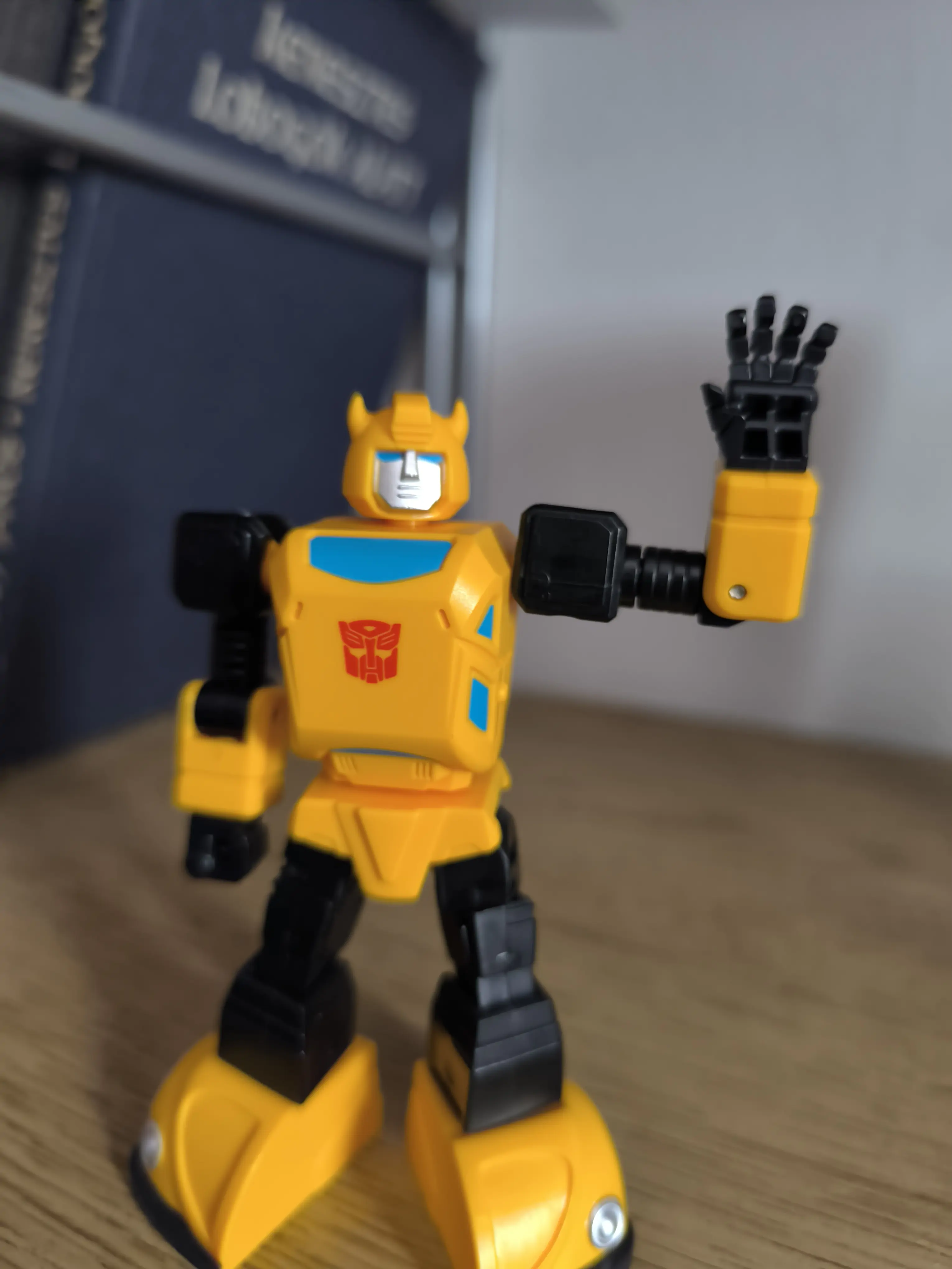 Transformers: Generation One AMK Mini Series Plastikový Model Kit Bumblebee 10 cm fotografii produktu