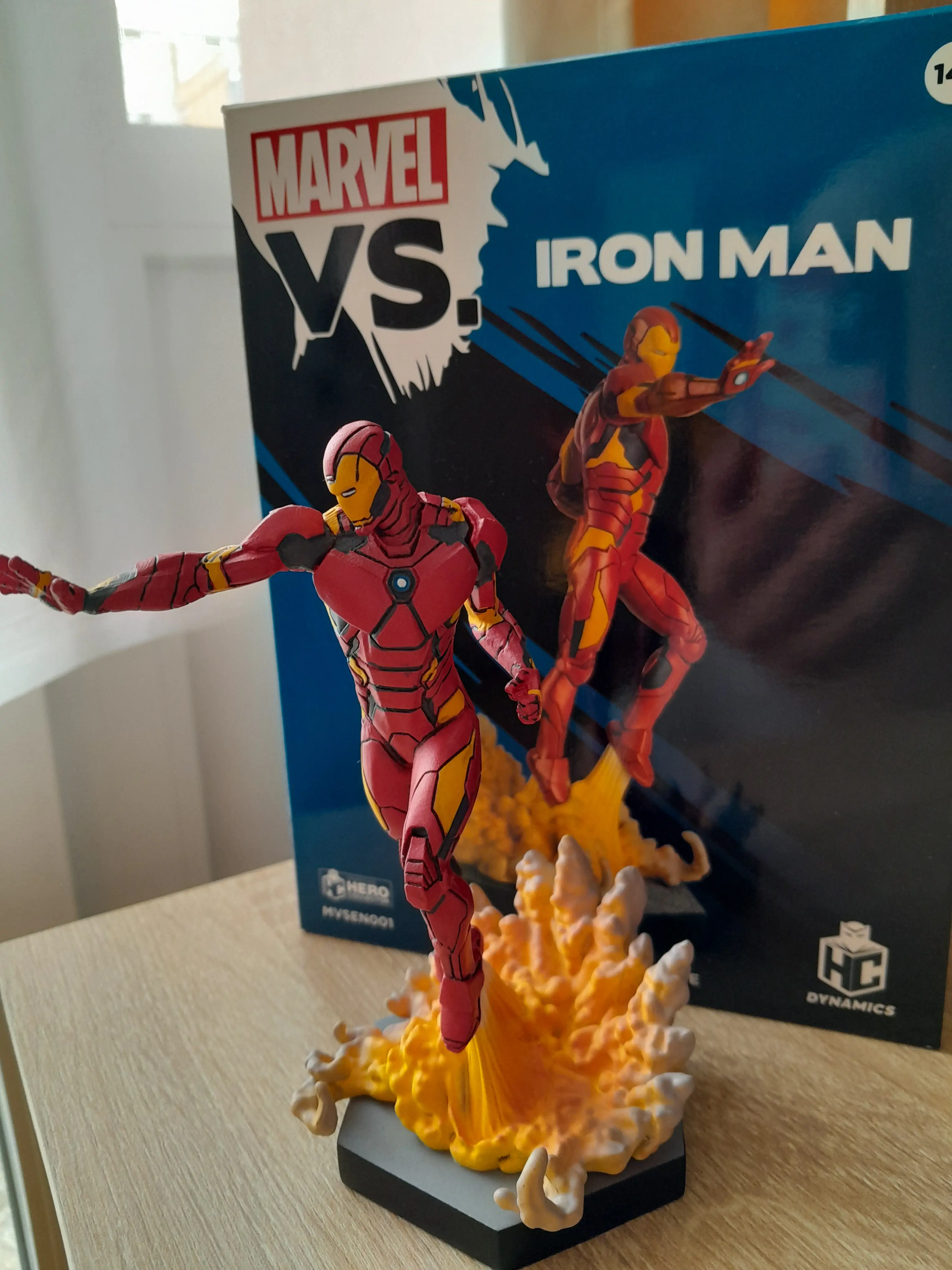 Sběratelská soška Marvel VS. kolekce 1/16 Iron Man 16 cm fotografii produktu