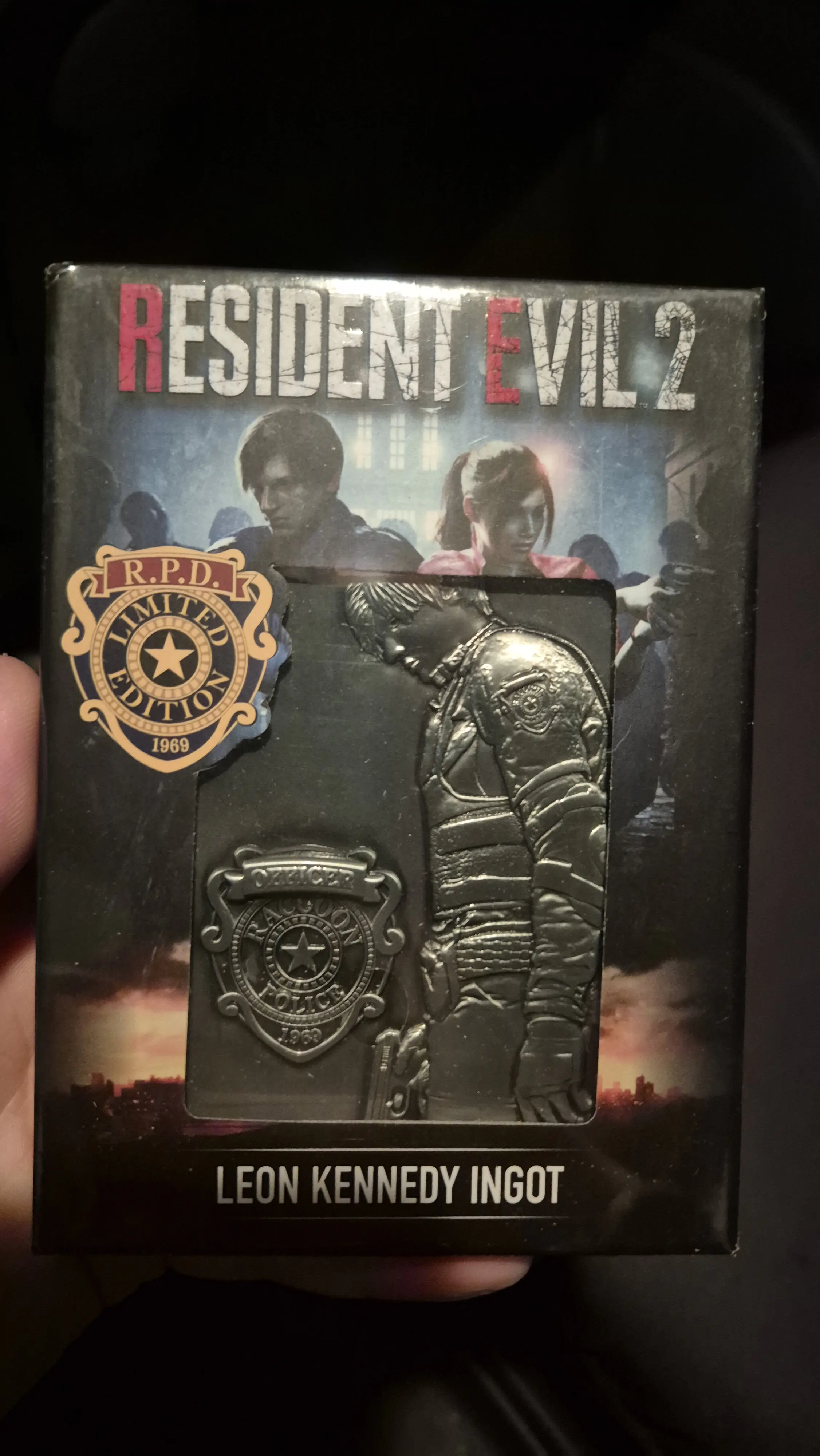 Sběratelská cihlička Resident Evil 2 Leon S. Kennedy Limited Edition fotografii produktu