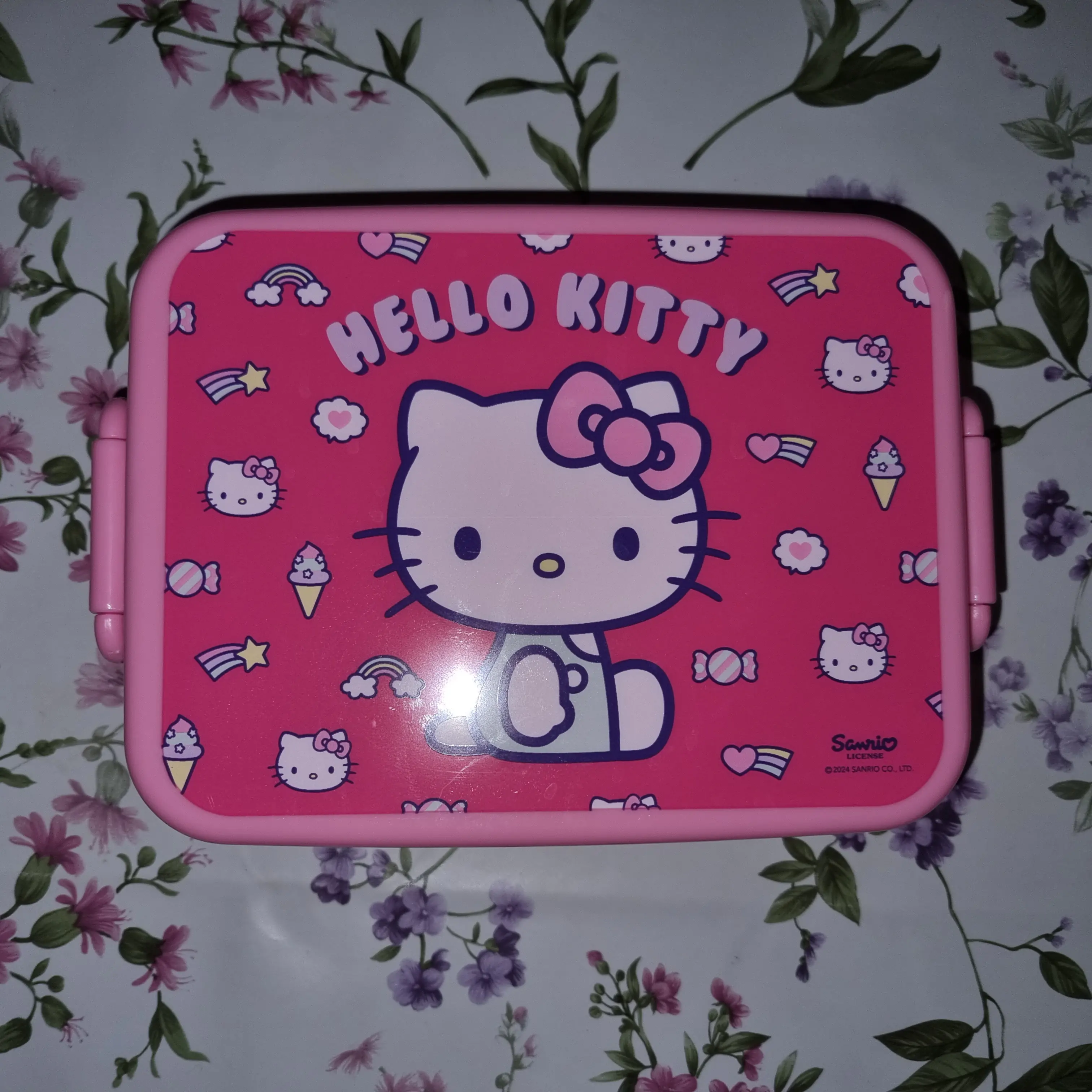 Sanrio Lunch Box Hello Kitty Lunch Bunch - svačinový box fotografii produktu