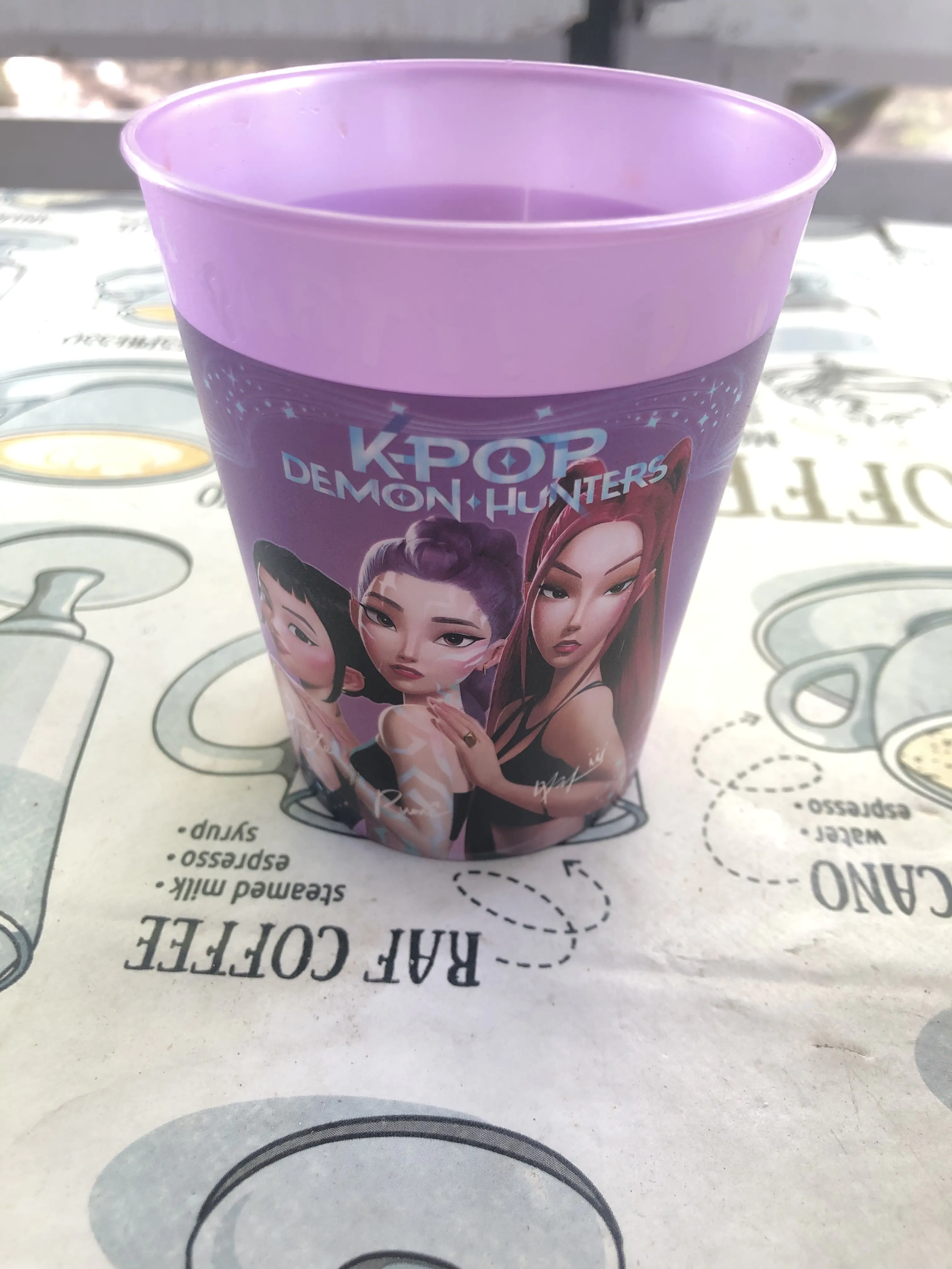 K-pop Demon Hunters plastový kelímek, sada 4 ks, 250 ml fotografii produktu