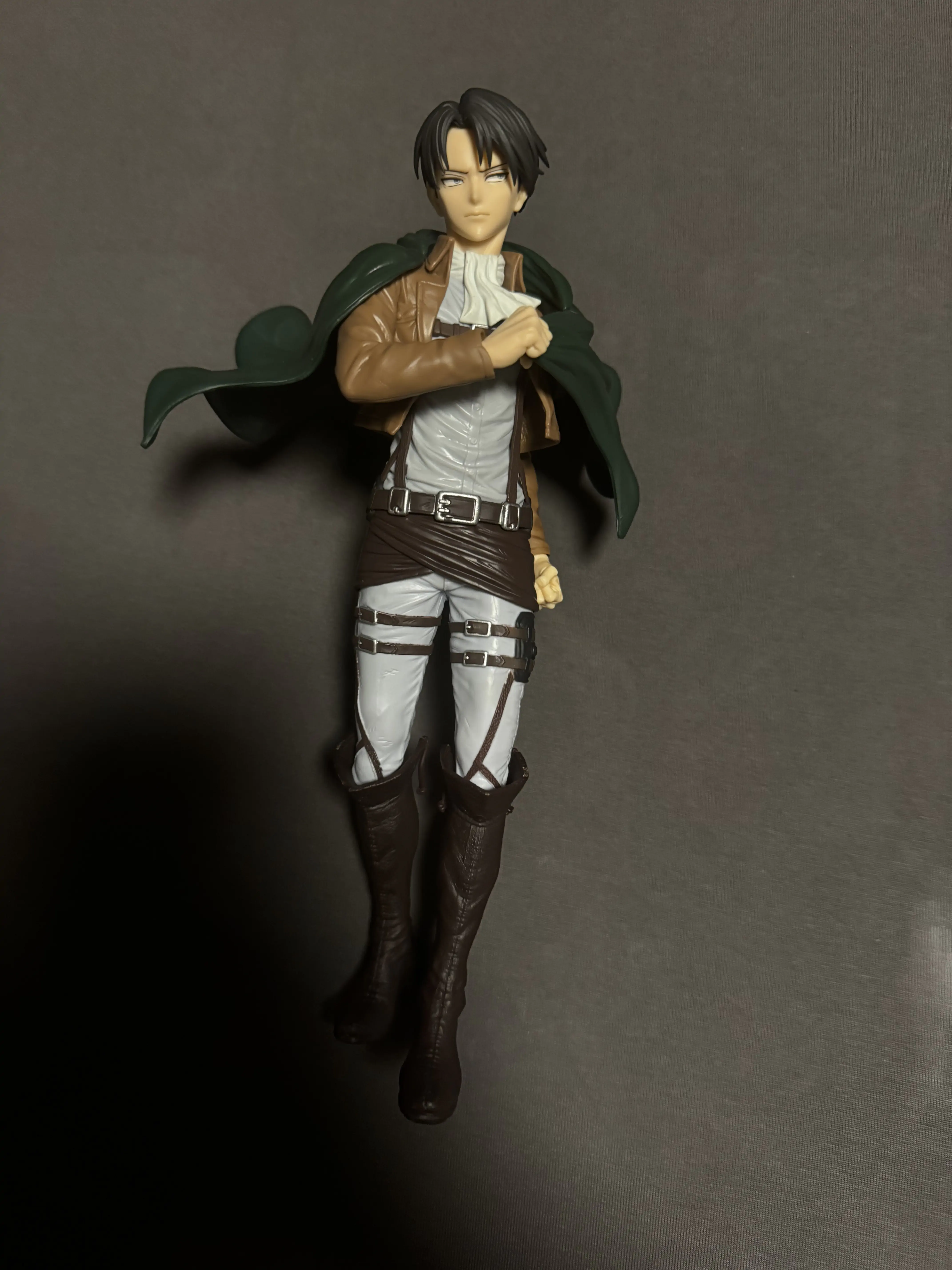 Attack on Titan Levi Grandista figurka 27 cm fotografii produktu