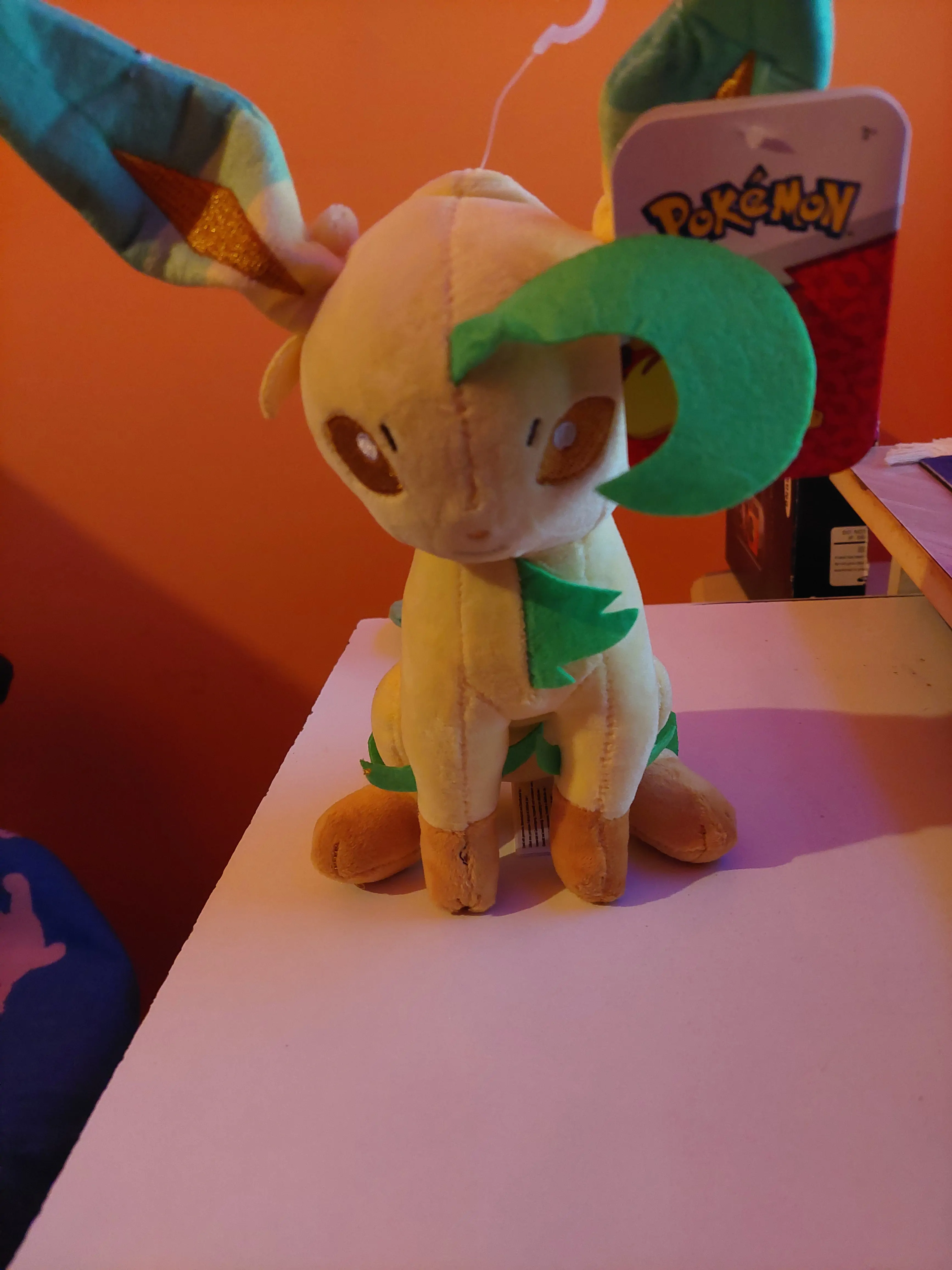 Pokemon Leafeon plyšová hračka 23cm fotografii produktu