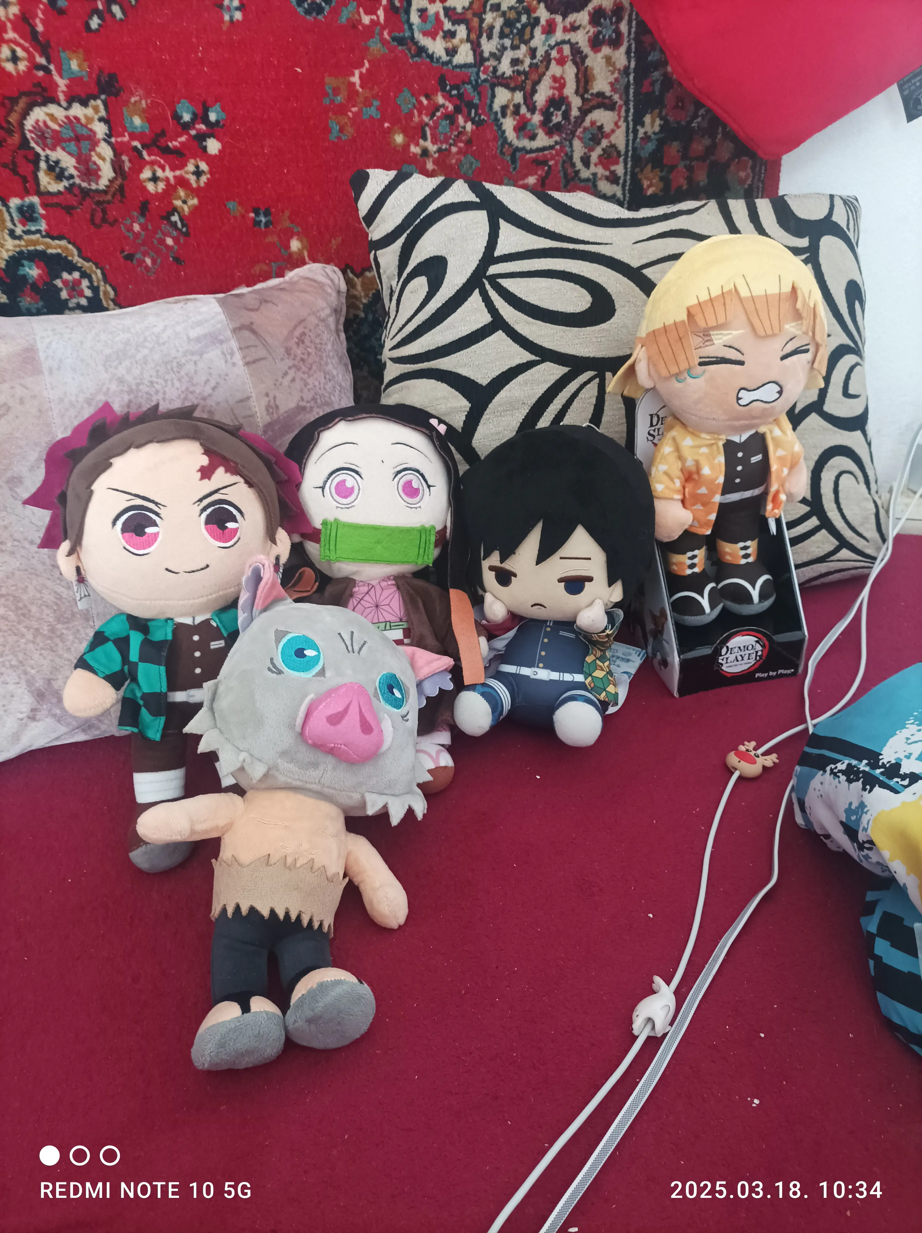 Demon Slayer: Kimetsu no Yaiba Velká plyšová série Plyšová figurka Giyu Tomioka 20 cm fotografii produktu