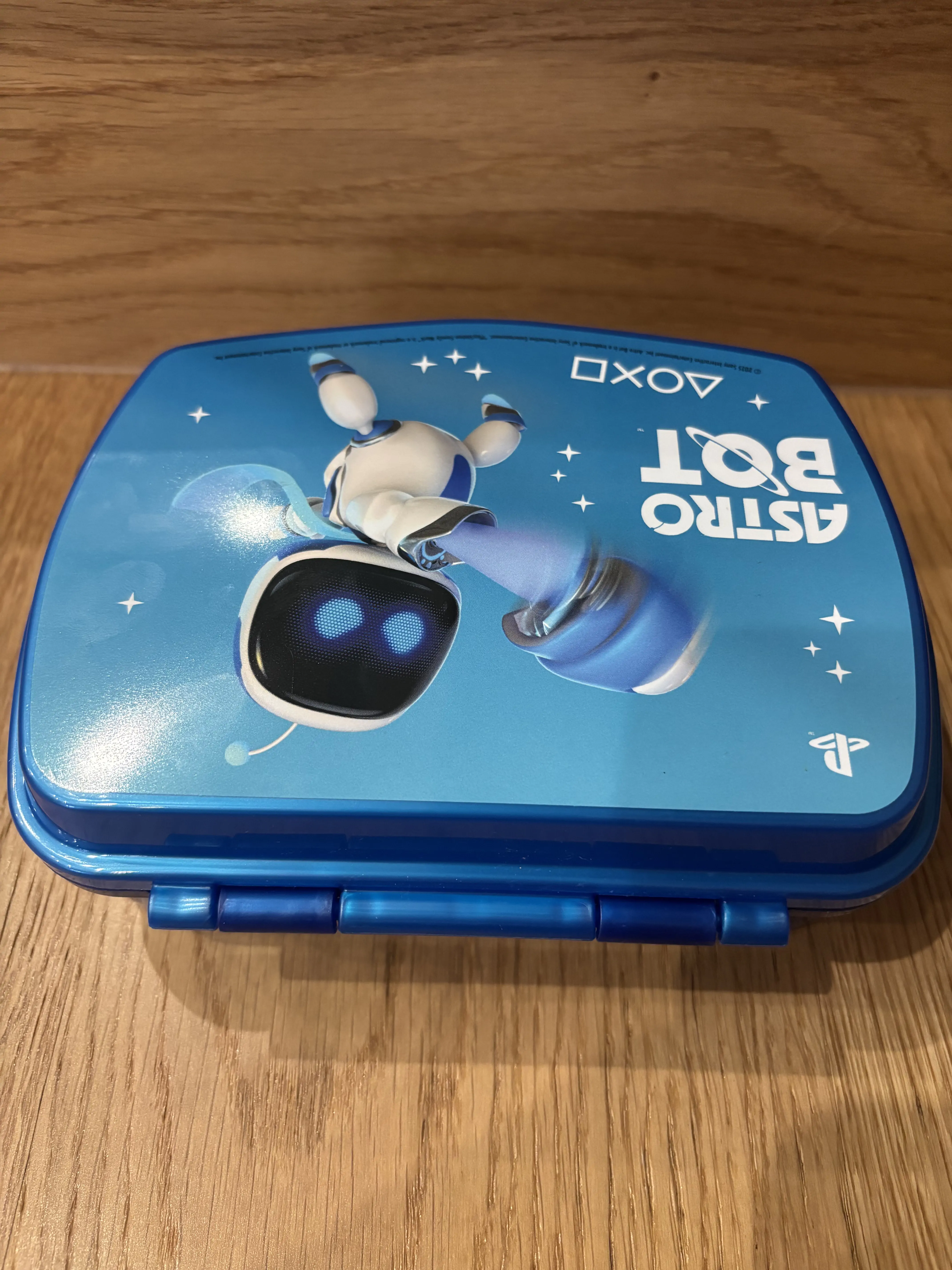 Playstation Astro Bot legrační plastový box na svačinu fotografii produktu