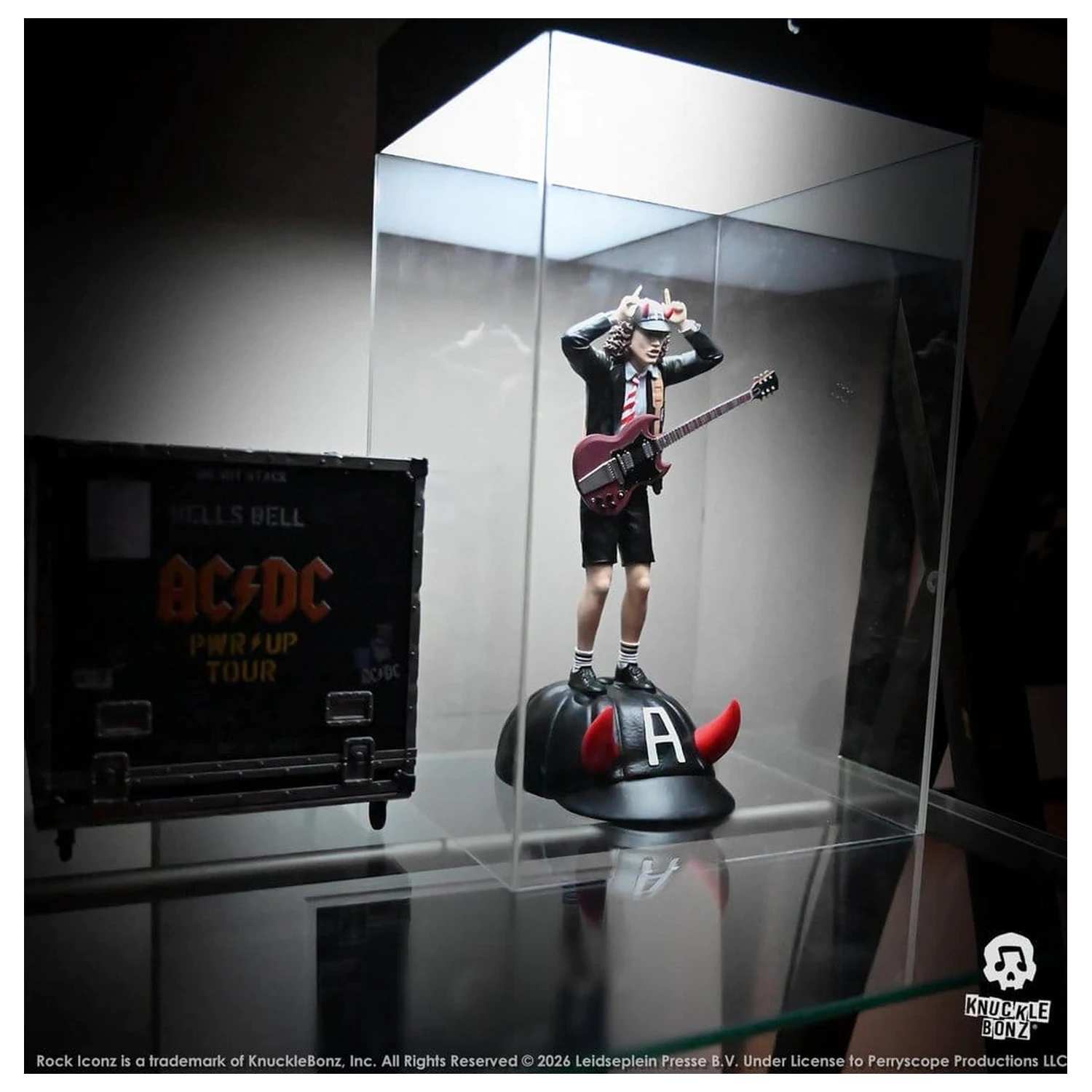 AC/DC Rock Iconz figurka Angus Young IV 23 cm fotografii produktu
