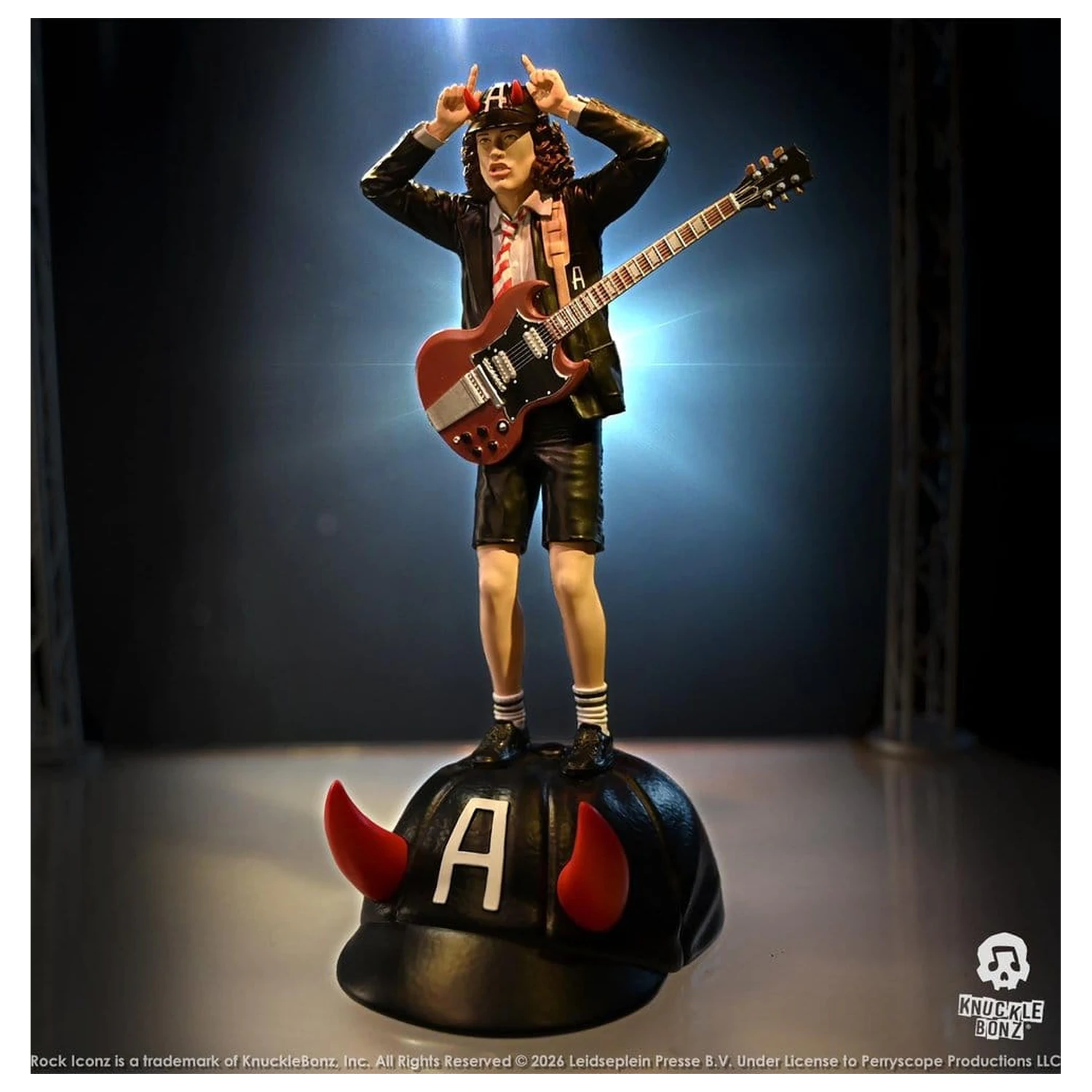 AC/DC Rock Iconz figurka Angus Young IV 23 cm fotografii produktu
