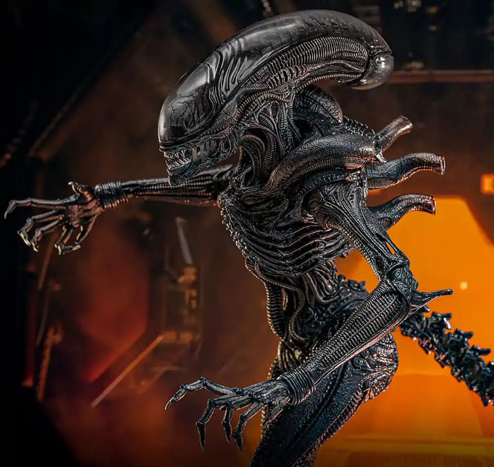 Alien: Romulus Movie Masterpiece akční figurka 1/6 Zuhelnatělý Xenomorf 44 cm fotografii produktu