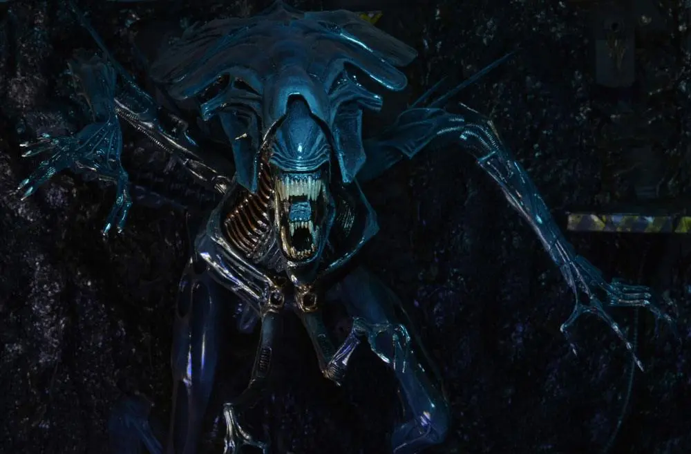 Aliens Ultra Deluxe Akční figurka Alien Queen 38 cm fotografii produktu