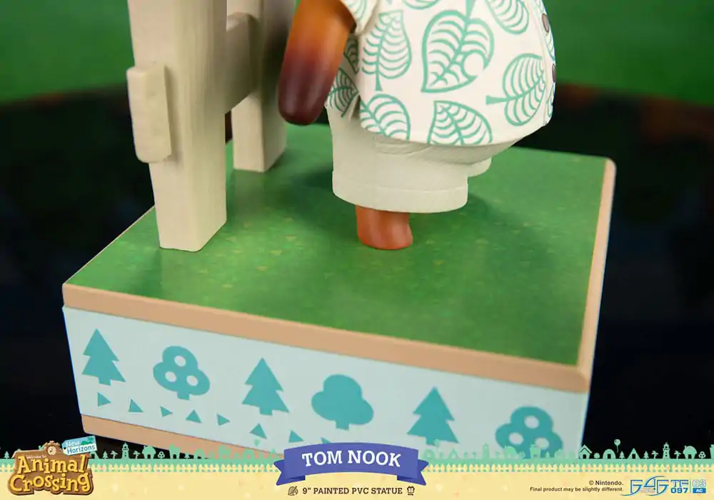 Animal Crossing: New Horizons PVC soška Tom Nook 22 cm fotografii produktu