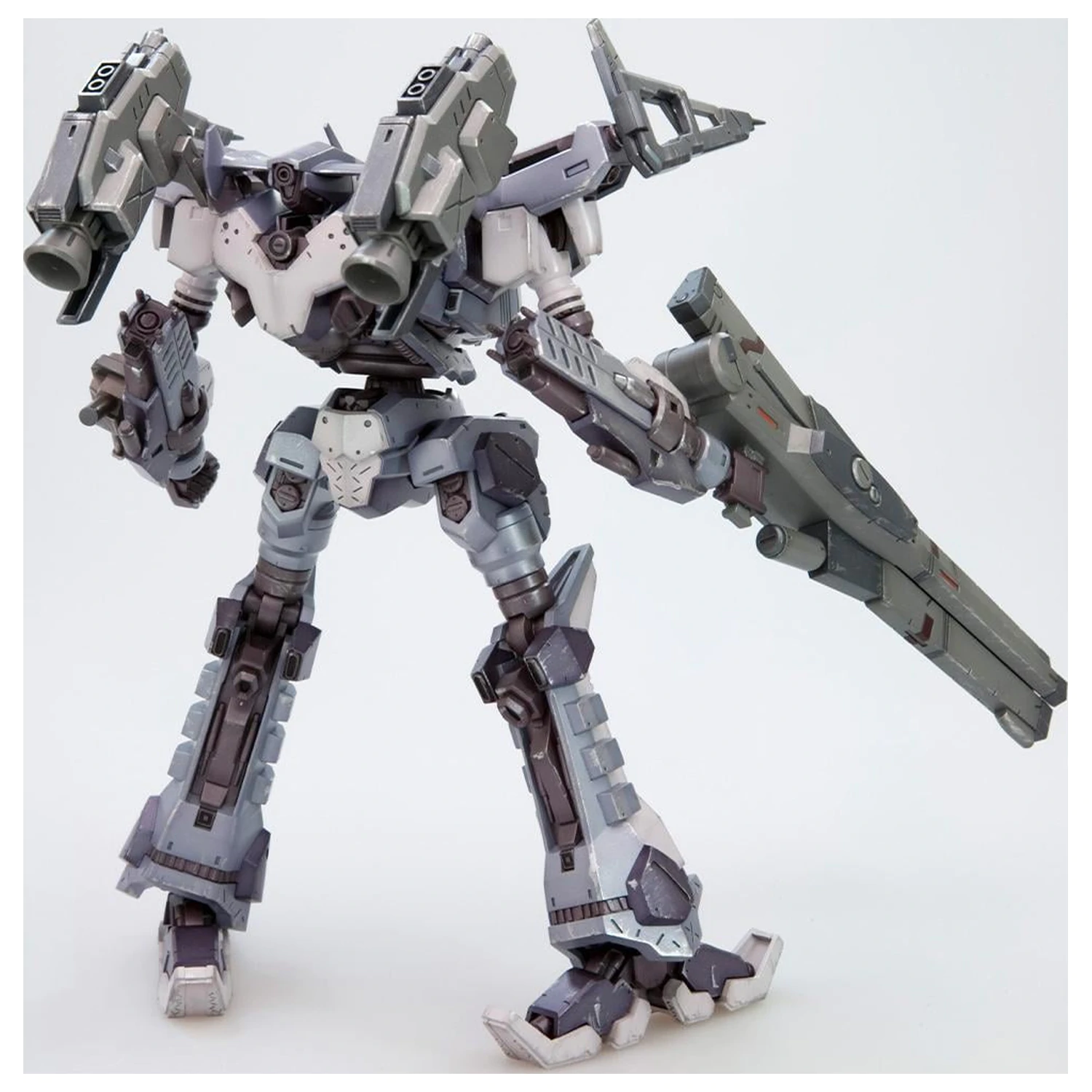 Armored Core VI Crest CR-C98E2 Assault Type Plastikový model 16 cm fotografii produktu
