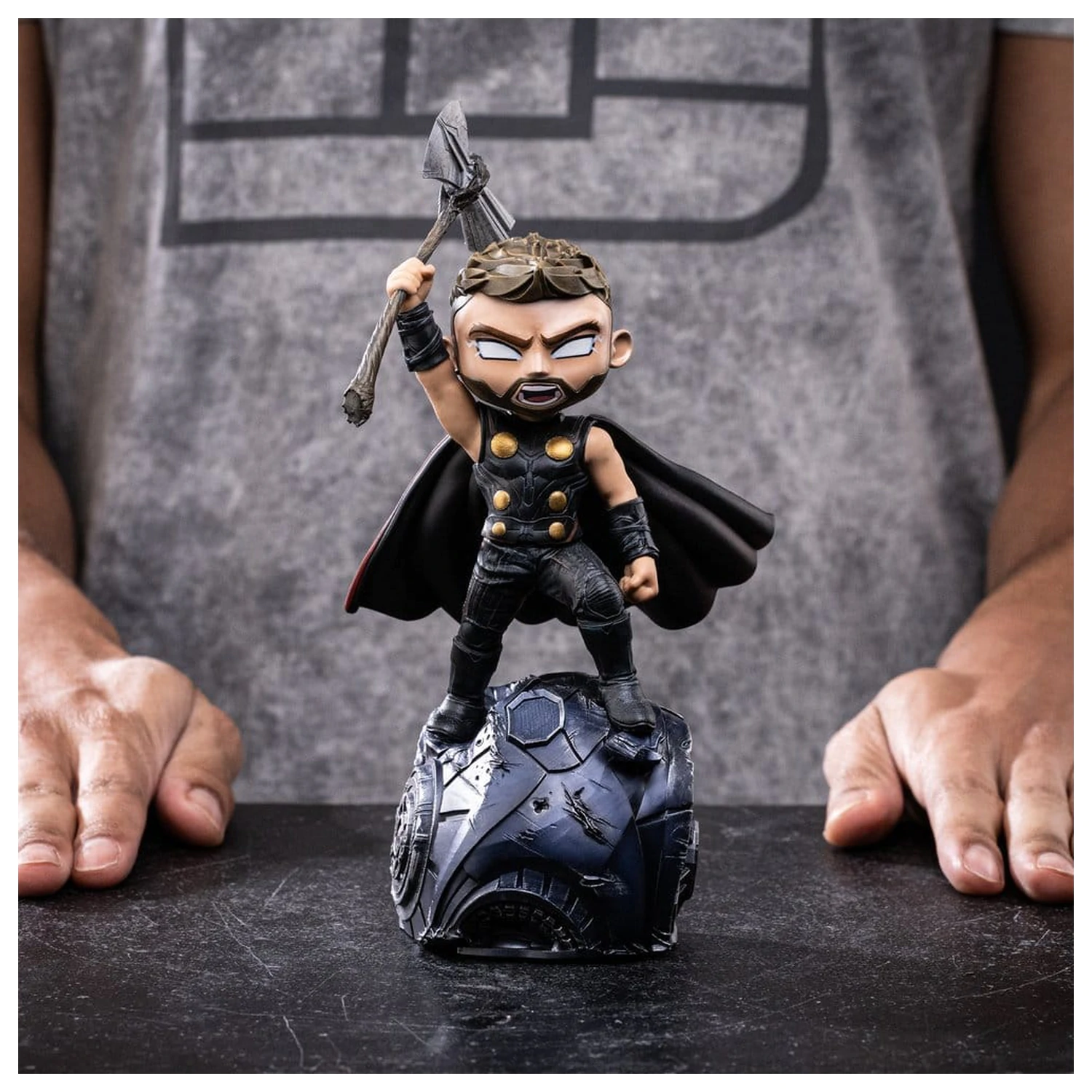 Avengers: Doomsday Minico Mini Figure Thor fotografii produktu