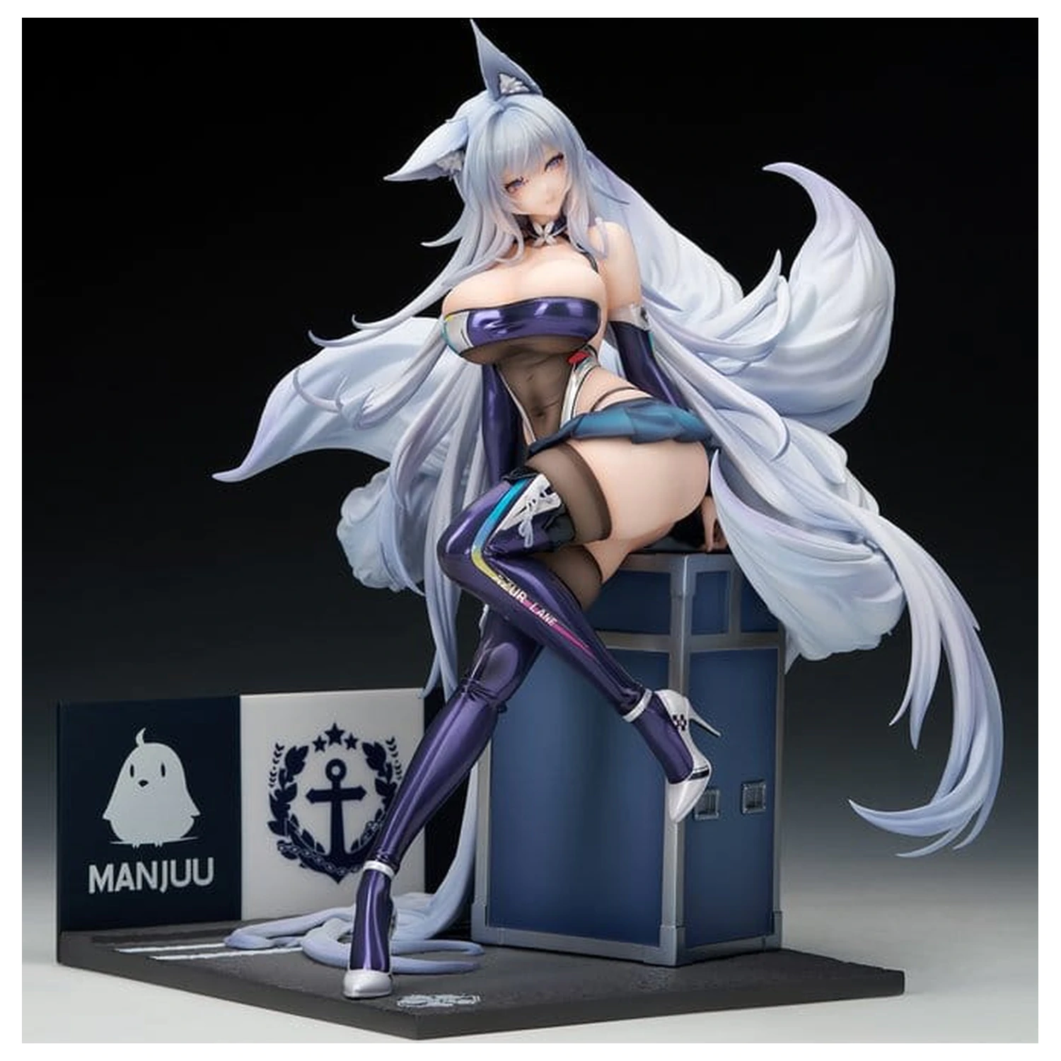 Azur Lane PVC Figurka 1/7 Shinano Moonlit Chrome Ver. Akrylová speciální edice s displejem 25 cm fotografii produktu