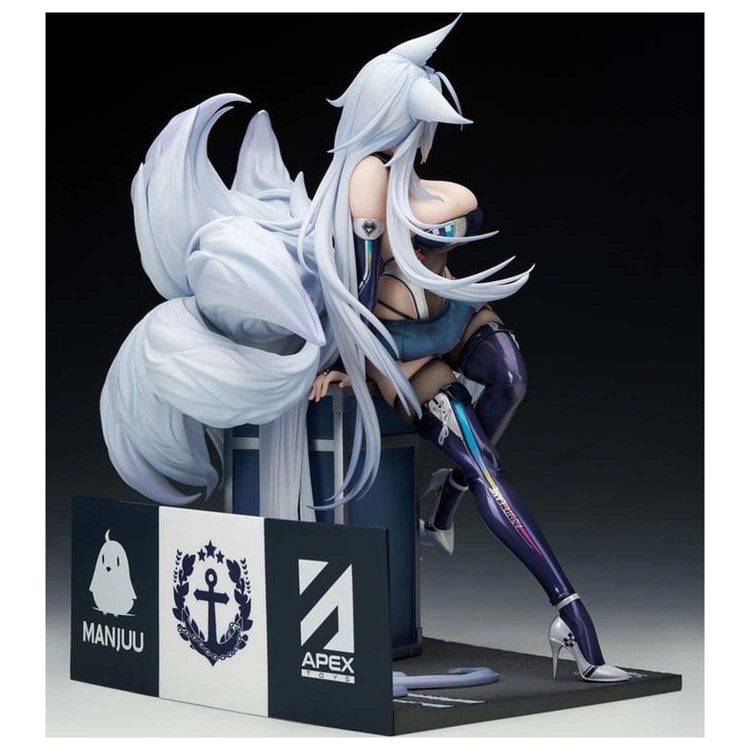 Azur Lane PVC Figurka 1/7 Shinano Moonlit Chrome Ver. Akrylová speciální edice s displejem 25 cm fotografii produktu