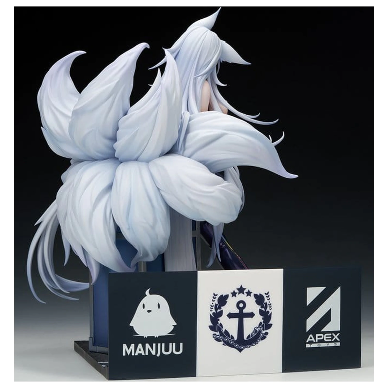 Azur Lane PVC Figurka 1/7 Shinano Moonlit Chrome Ver. Akrylová speciální edice s displejem 25 cm fotografii produktu