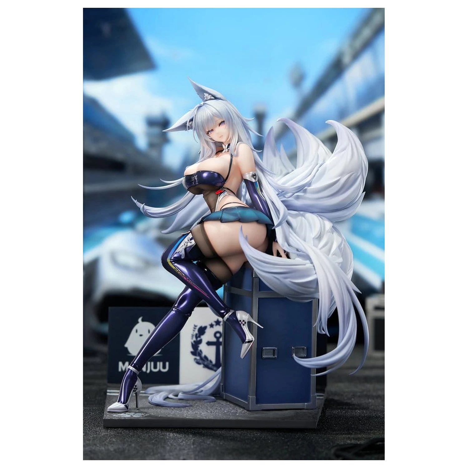 Azur Lane PVC Figurka 1/7 Shinano Moonlit Chrome Ver. Akrylová speciální edice s displejem 25 cm fotografii produktu