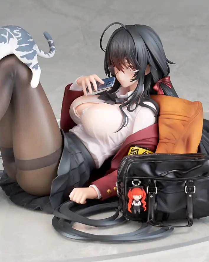 Azur Lane PVC Socha 1/7 Taiho Sweet Time After School Ver. 32 cm fotografii produktu