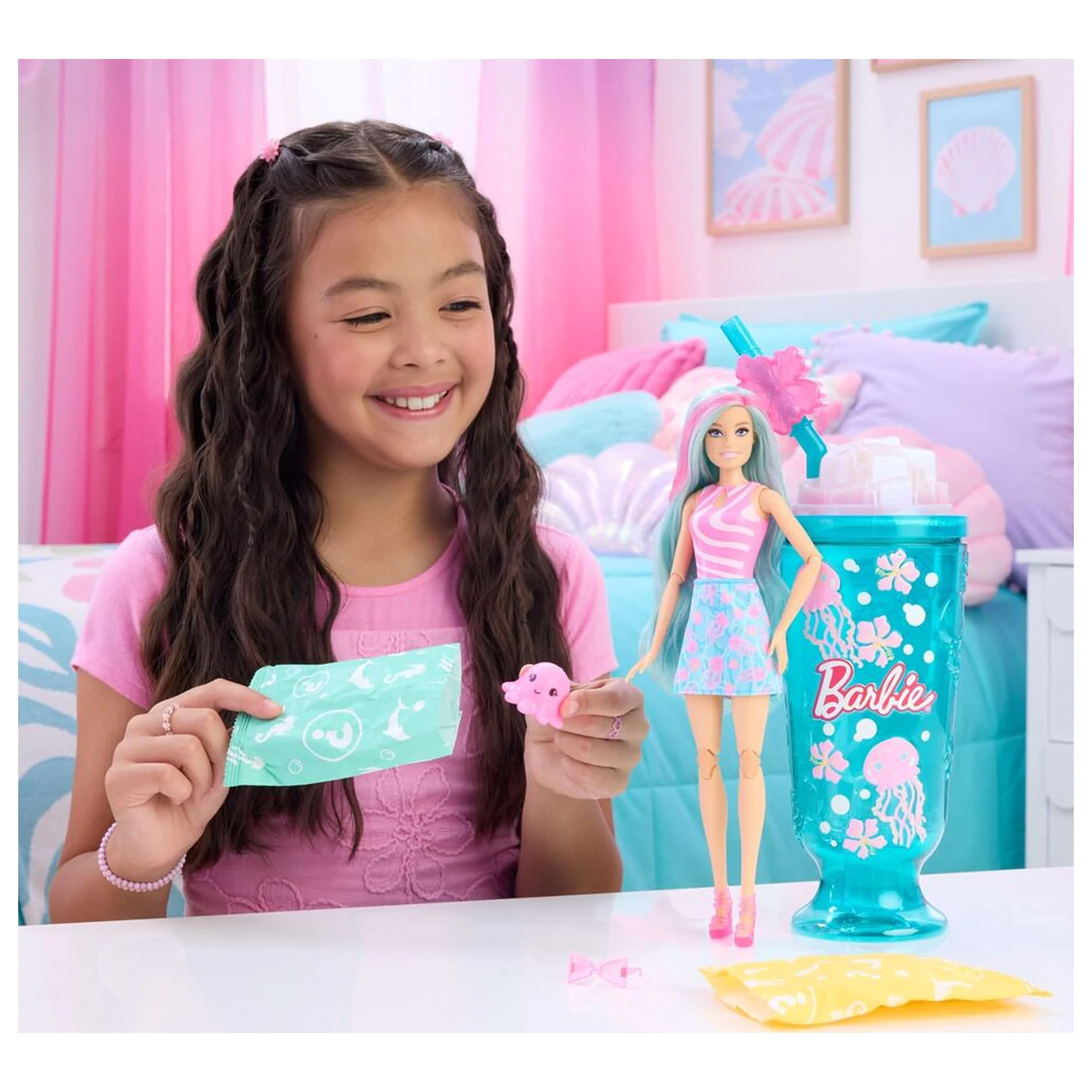 Barbie Pop Reveal Sea Breeze Blue Cup panenka fotografii produktu