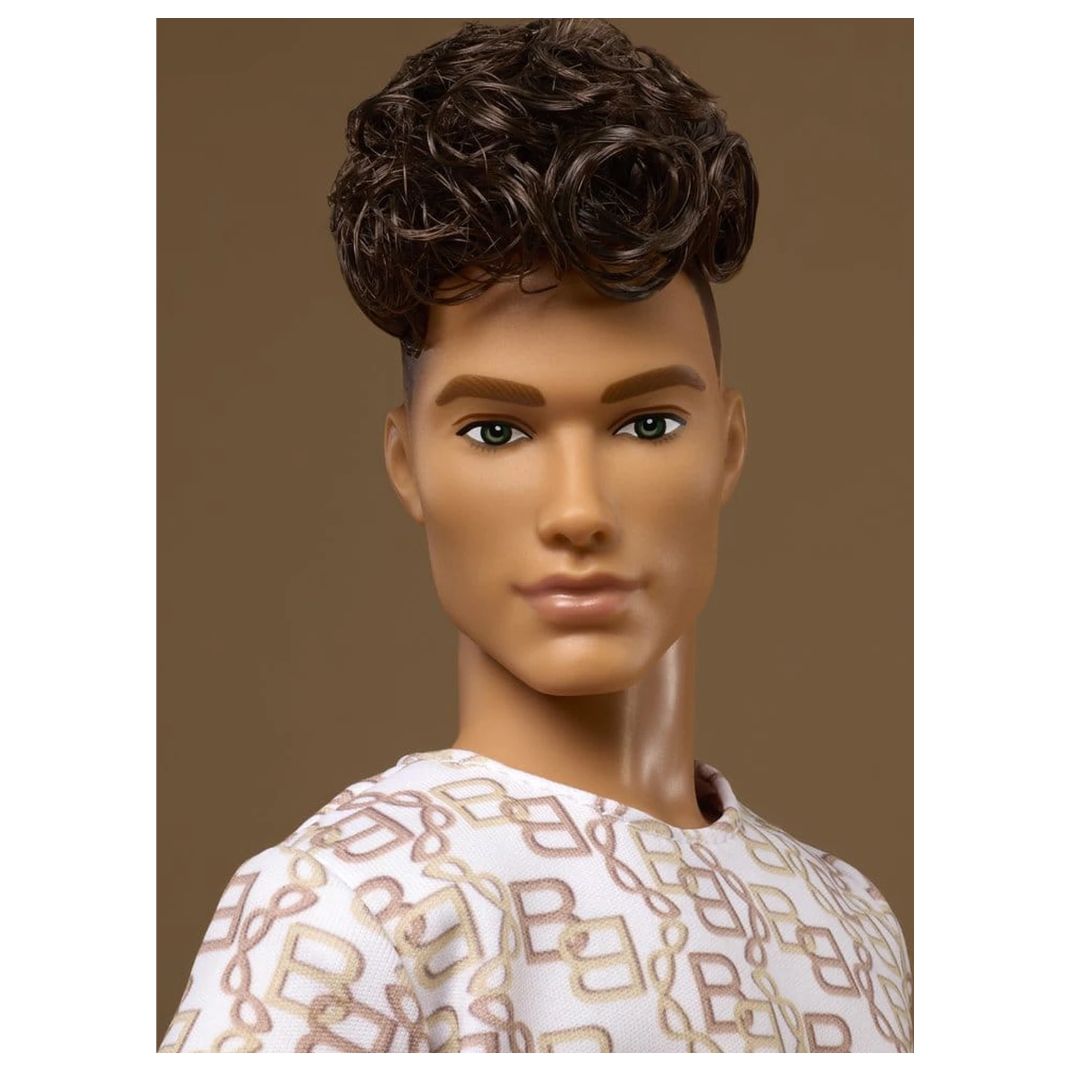 Barbie Signature panenka Ken Barbie Basics: Model 10 fotografii produktu