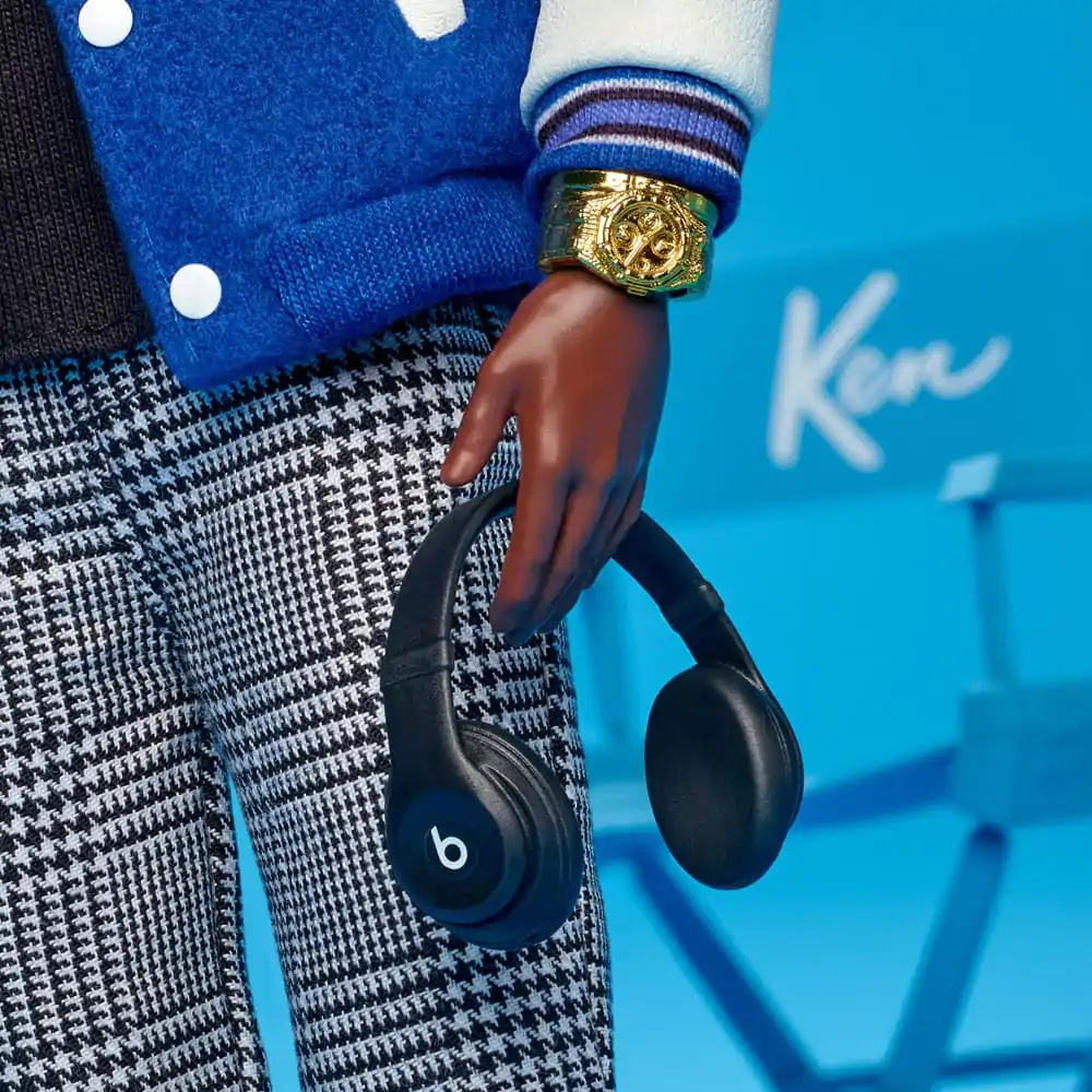 Barbie Signature panenka Fashion Kenbassador Lebron James fotografii produktu