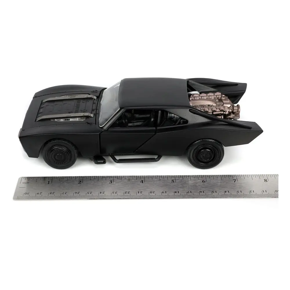 Batman 2022 Hollywood Rides Diecast Model 1/24 2022 Batmobil s figurkou fotografii produktu
