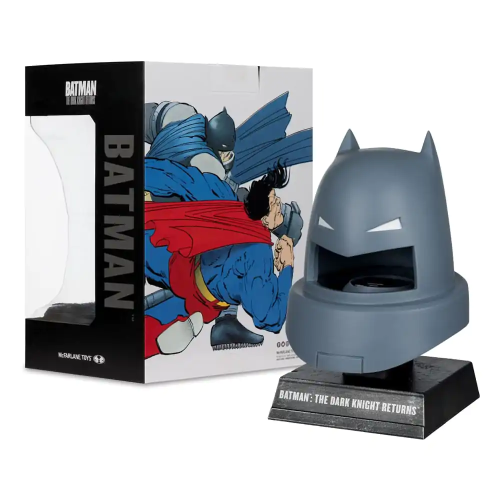 Batman DC Direct Mini Replika 1/3 Armoured Batman Cowl (Dark Knight Returns) 18 cm fotografii produktu