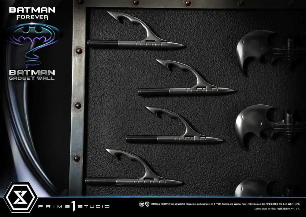 Batman Forever Museum Masterline Series socha 1/3 Batman Gadget Wall 49 cm fotografii produktu