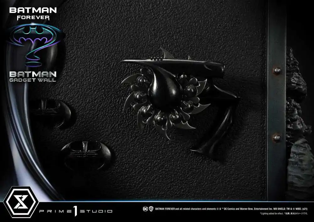 Batman Forever Museum Masterline Series socha 1/3 Batman Gadget Wall 49 cm fotografii produktu