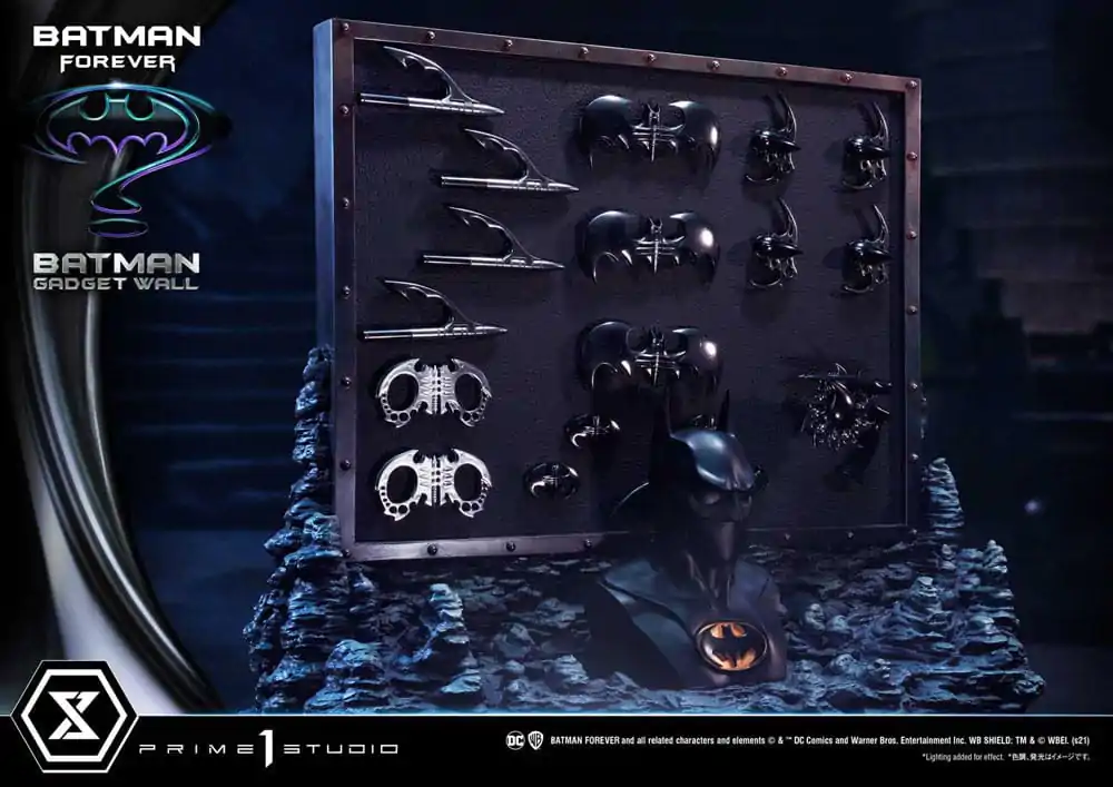 Batman Forever Museum Masterline Series socha 1/3 Batman Gadget Wall 49 cm fotografii produktu