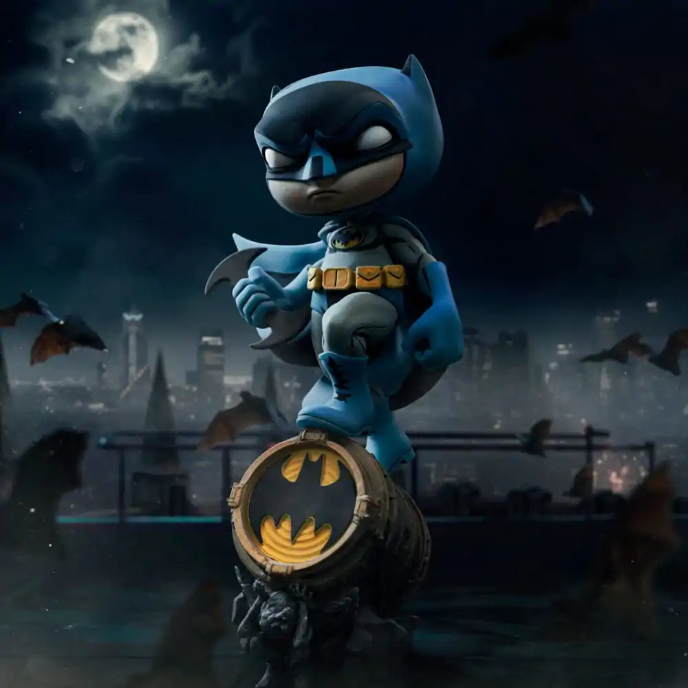 Batman Mini Co. PVC figurka Batman na Bat-Signálu (Blue Variant) 19 cm fotografii produktu