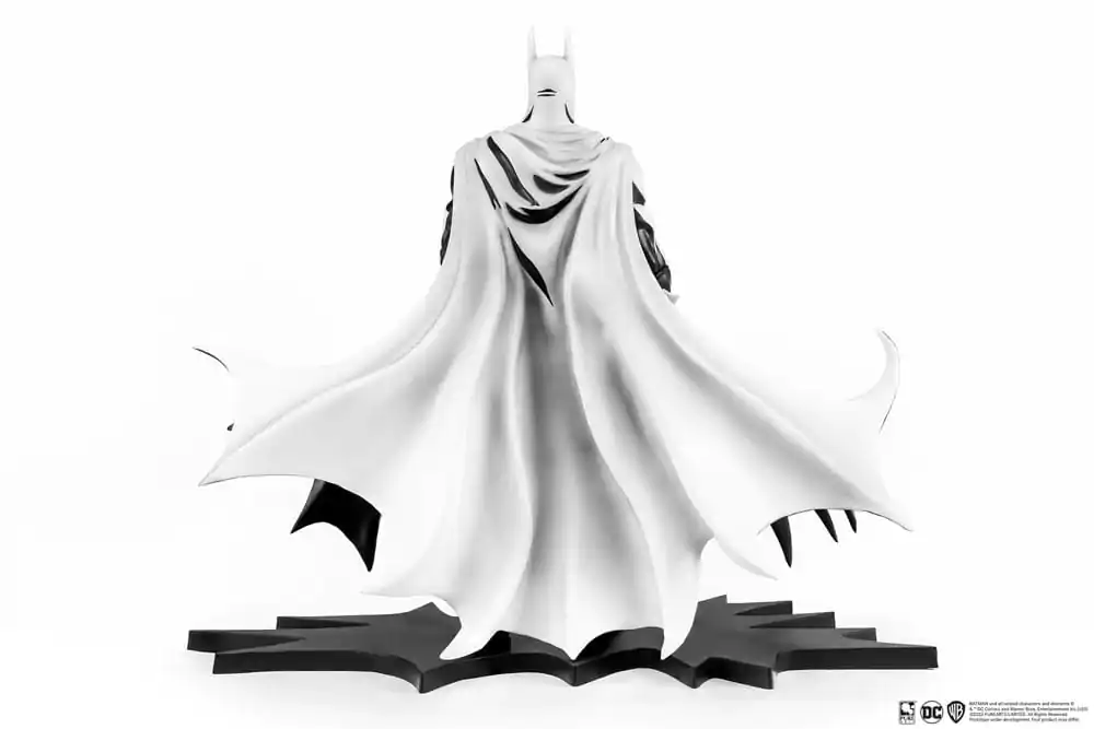 Batman PX PVC Socha 1/8 SDCC 2024 Batman Black & White verze 27 cm fotografii produktu