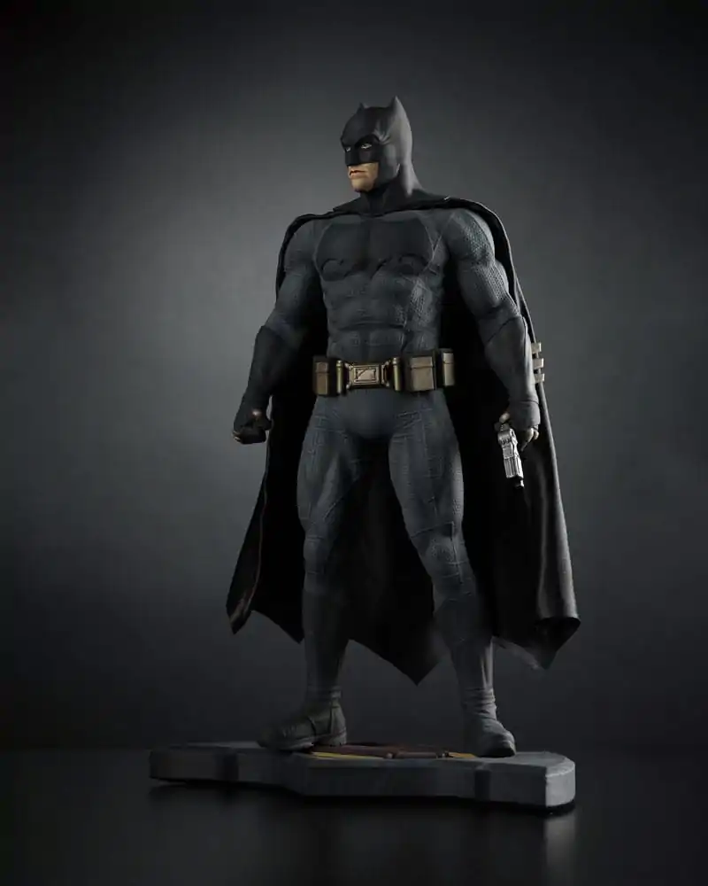 Batman v Superman: Dawn of Justice Socha 1/6 Batman 32 cm fotografii produktu