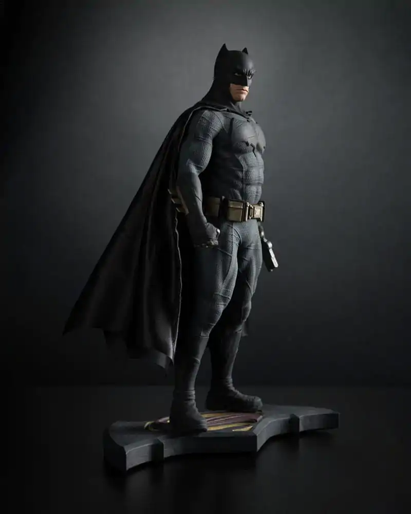 Batman v Superman: Dawn of Justice Socha 1/6 Batman 32 cm fotografii produktu