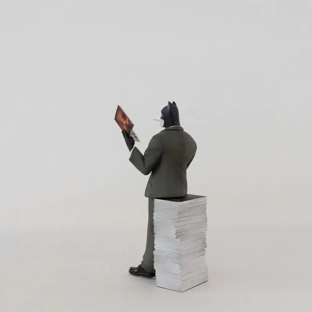 Blacksad: Blacksad na hromadě komiksů figurka fotografii produktu