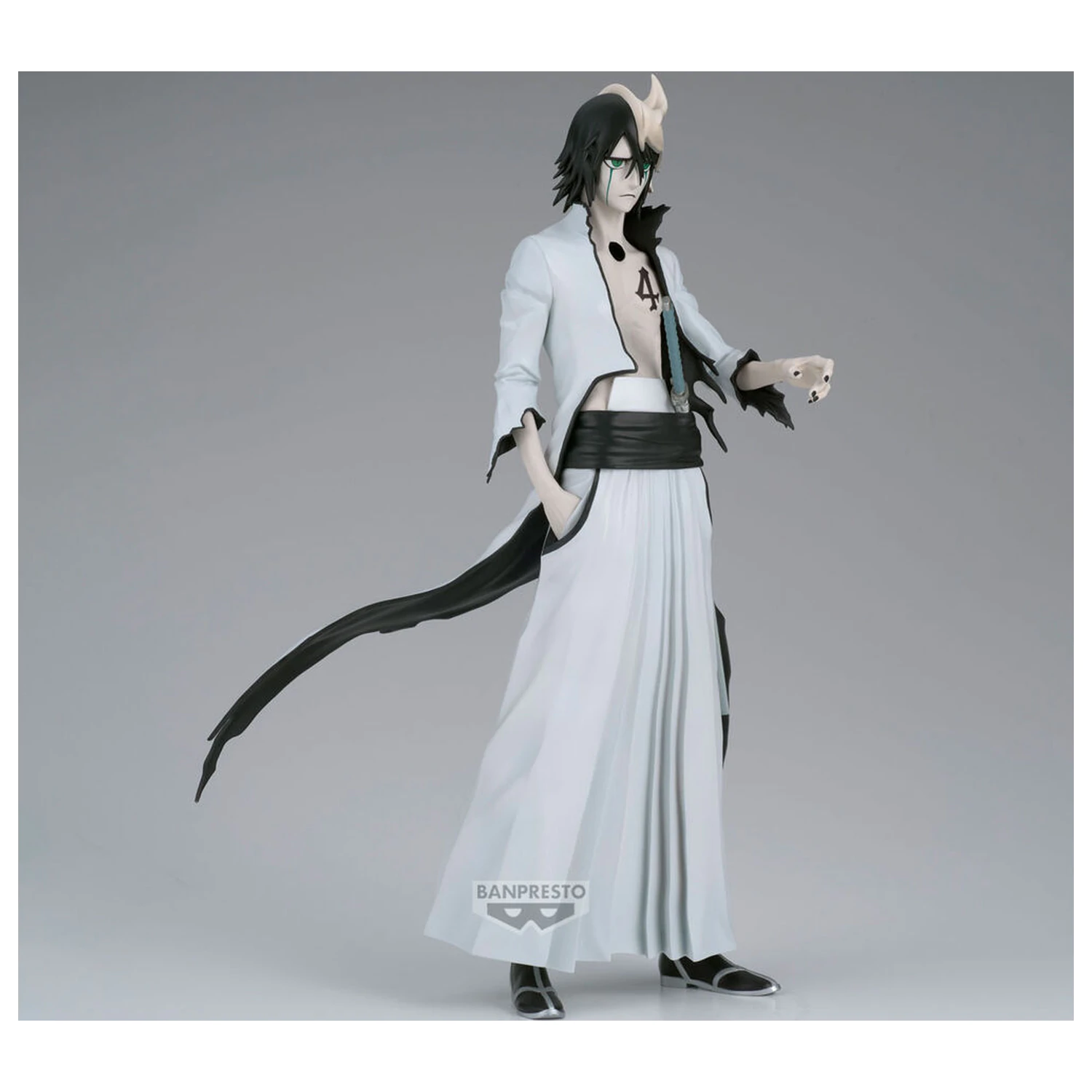 Bleach Ulquiorra Shifar Maximatic figurka 23cm fotografii produktu